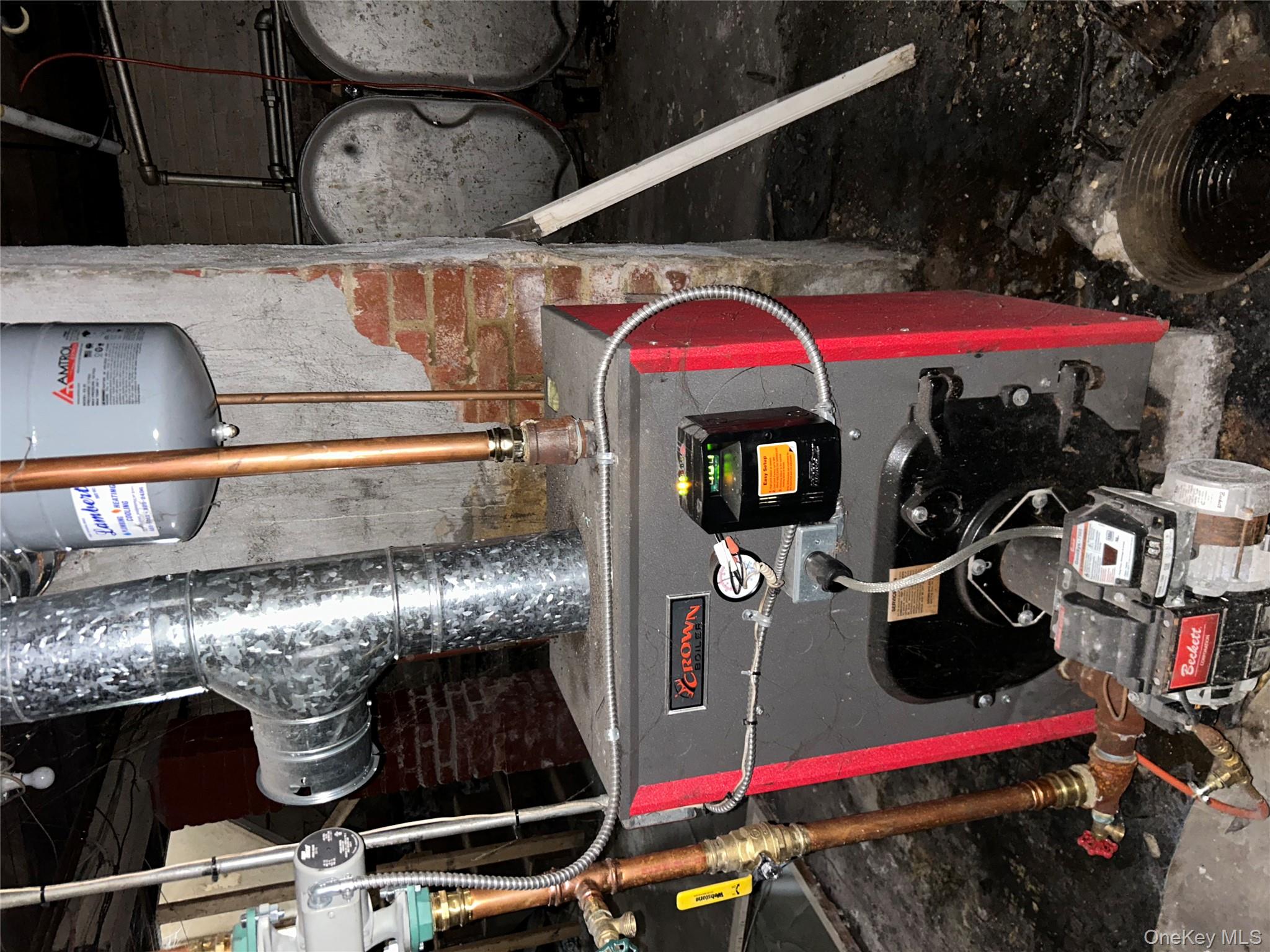 #16 photo, 1 Gray Street, Poughkeepsie , NY 12603