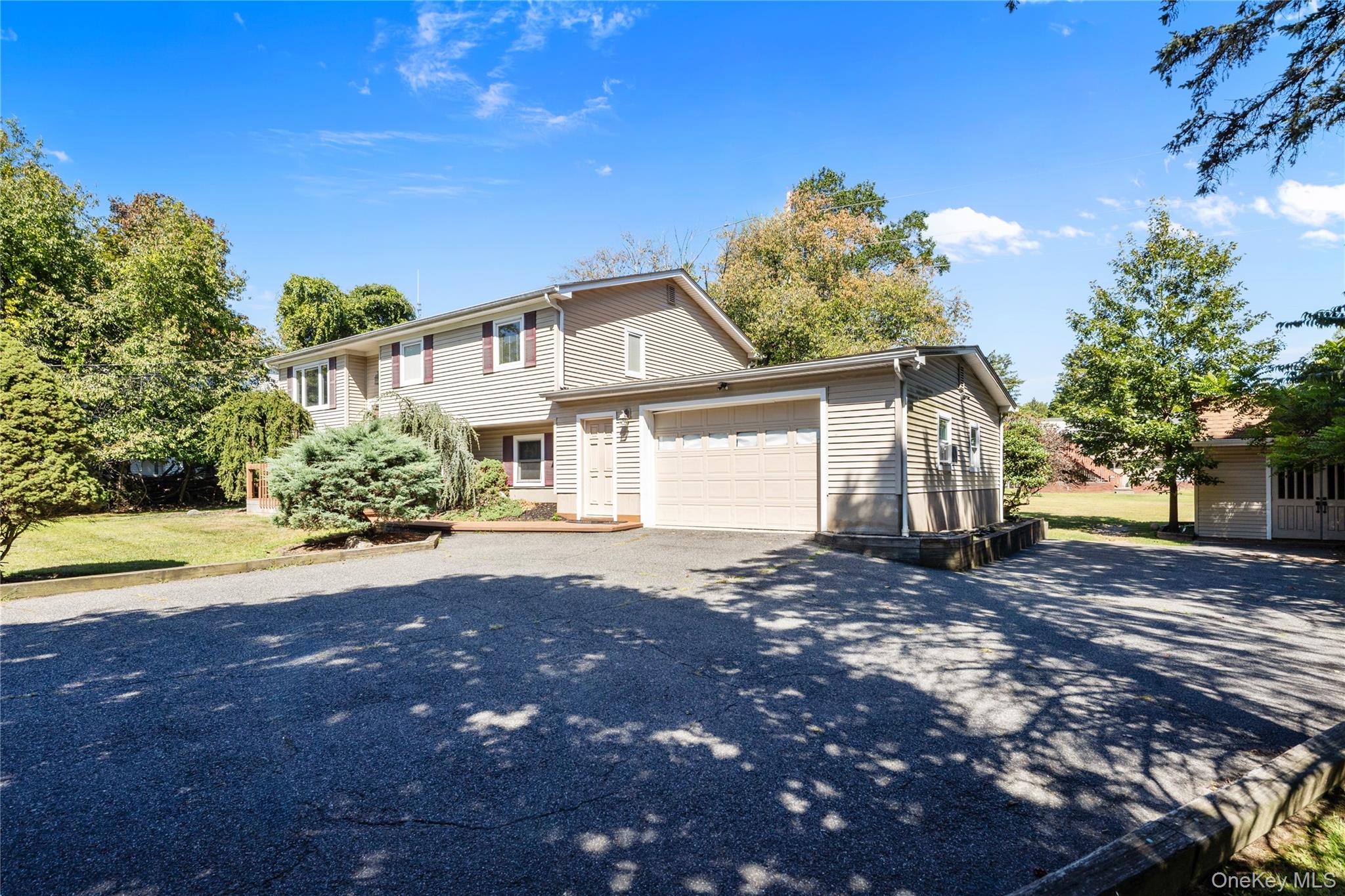 #2 photo, 8 Dunn Road, Airmont , NY 10952