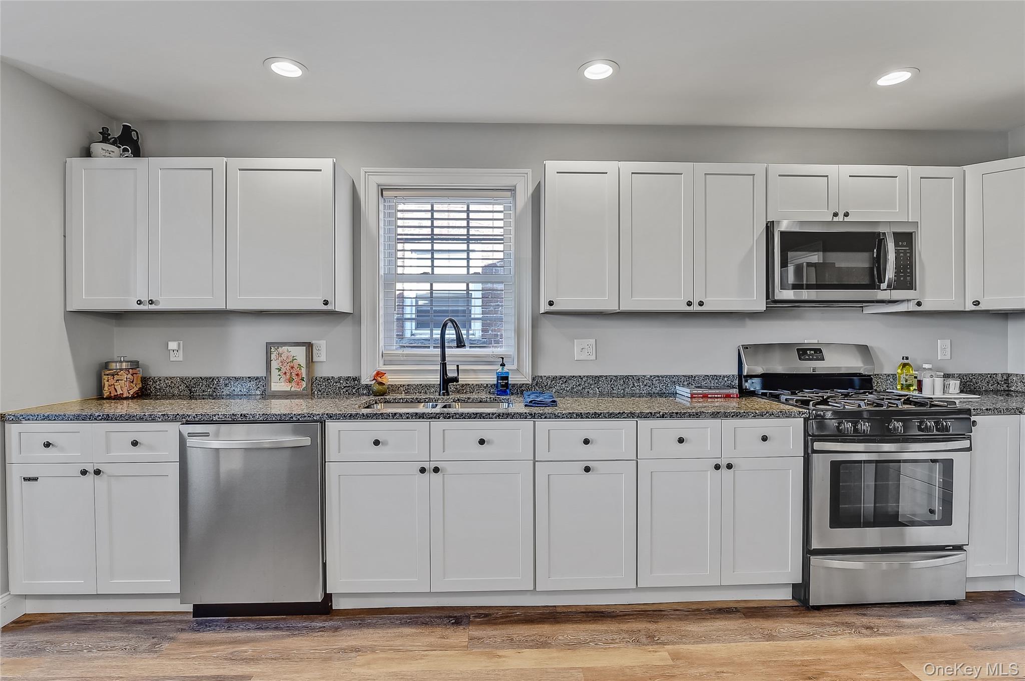 #11 photo, 365 Ann Street, Newburgh , NY 12550