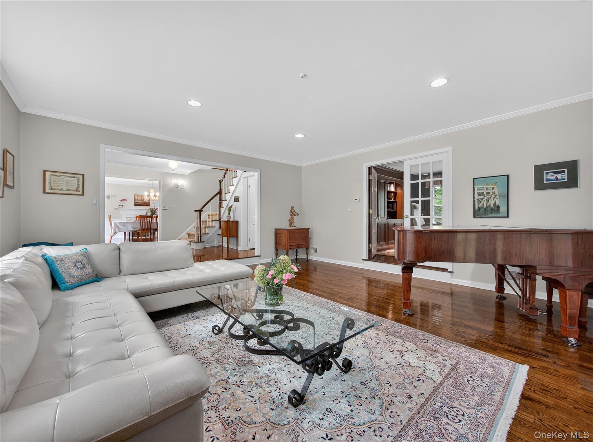 #7 photo, 1 Vivian Place, Montebello , NY 10901