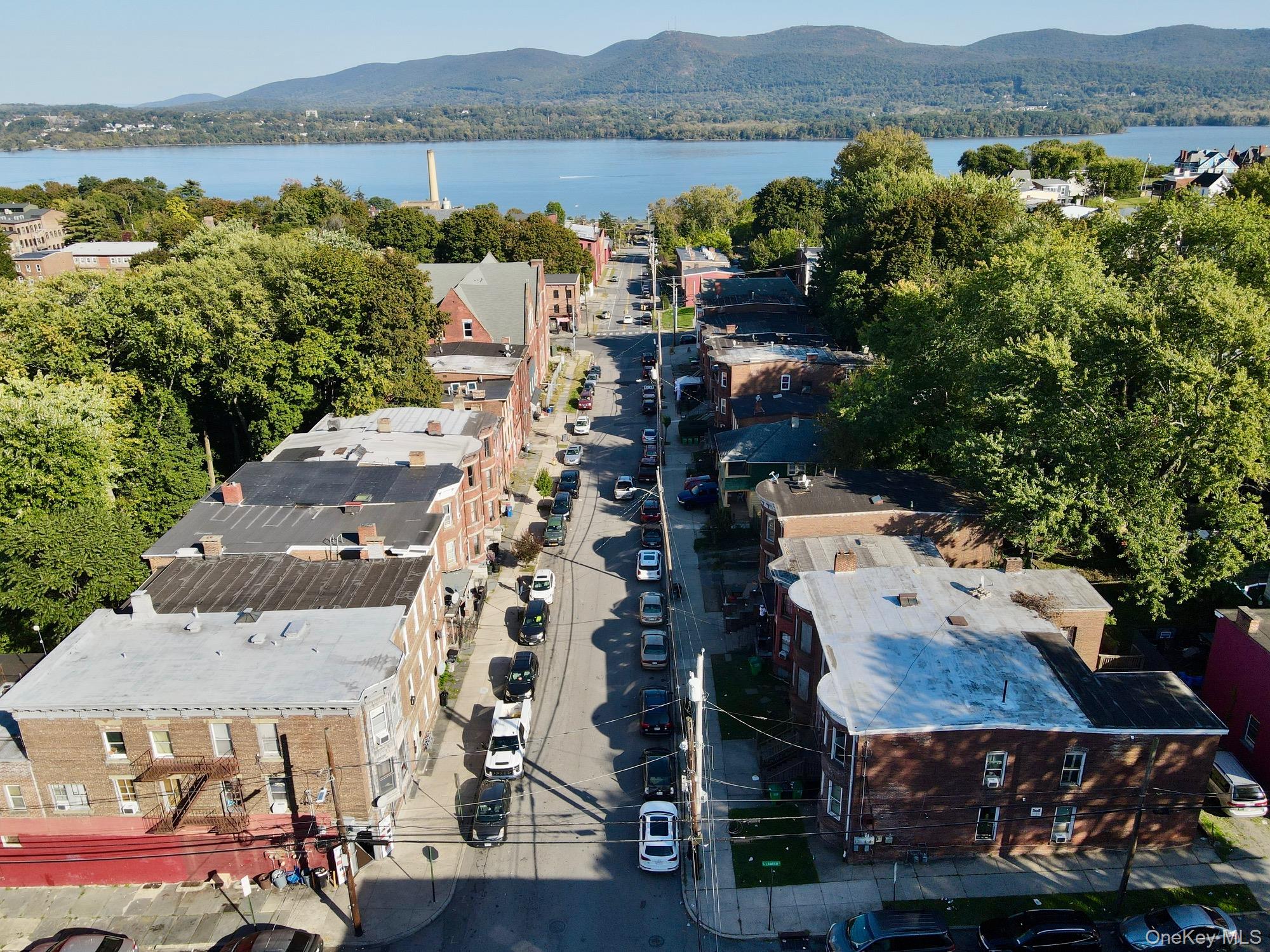 #7 photo, 121 Renwick Street, Newburgh , NY 12550