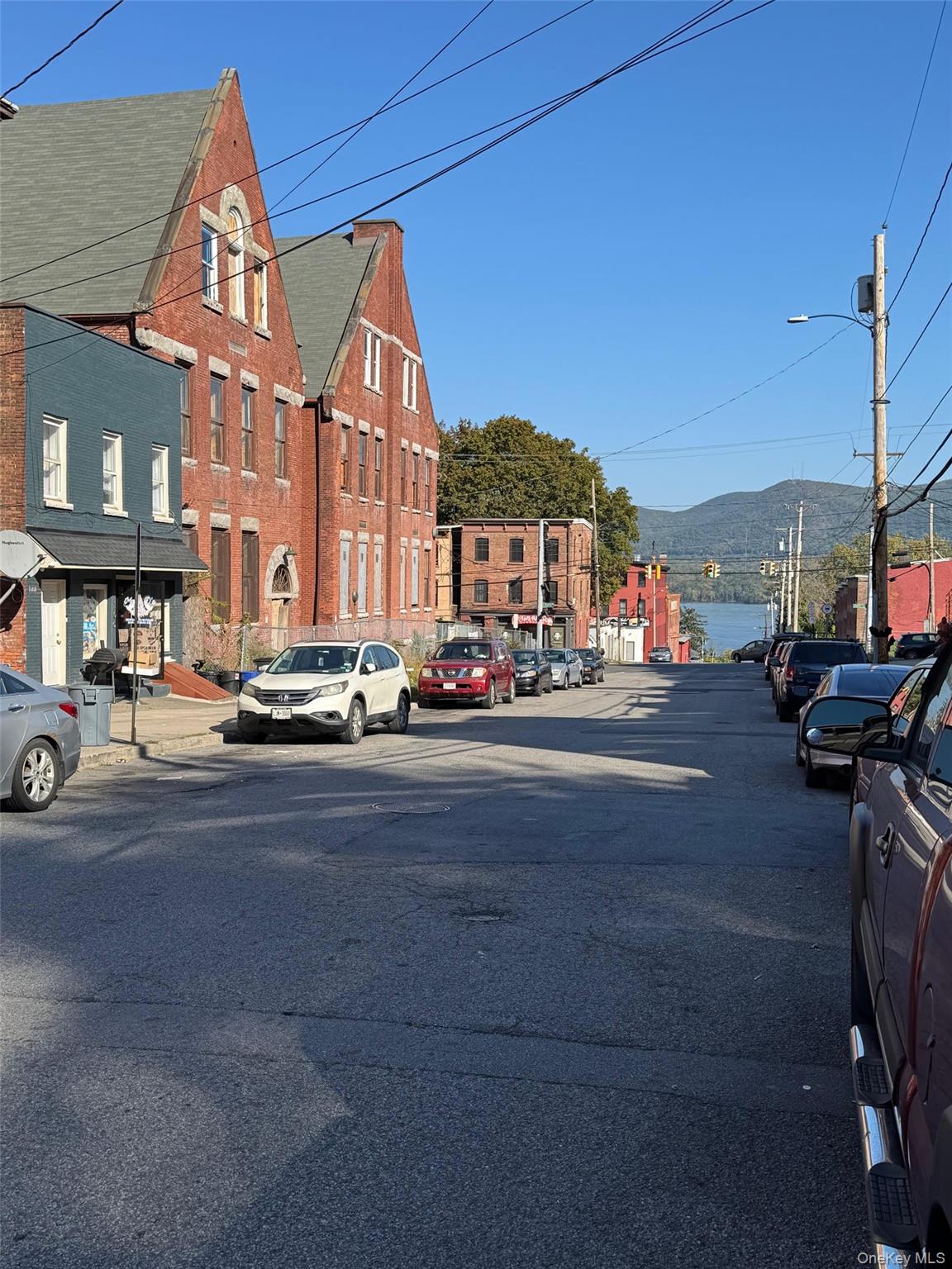 #9 photo, 121 Renwick Street, Newburgh , NY 12550