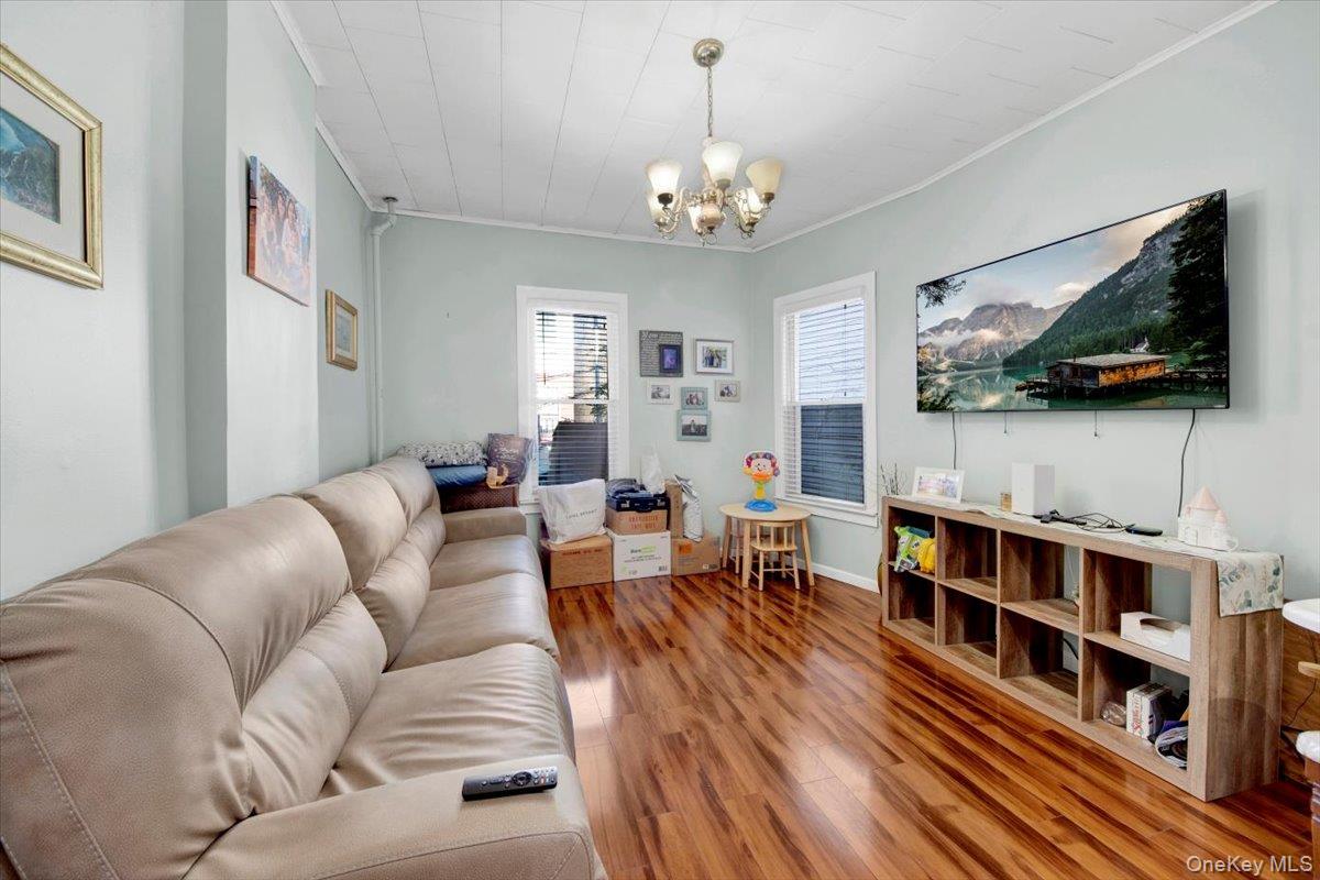 #10 photo, 1858 Wallace Avenue, ブロンクス区 Bronx , NY 10462