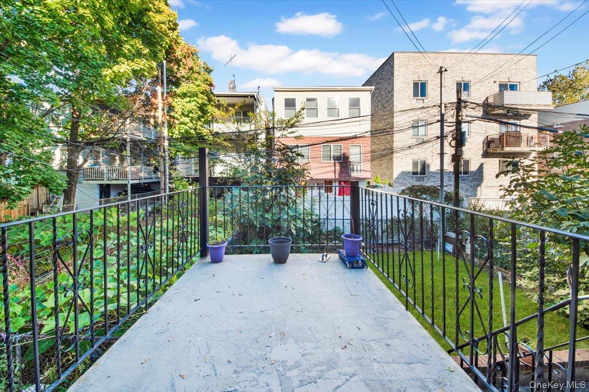 #12 photo, 1858 Wallace Avenue, ブロンクス区 Bronx , NY 10462