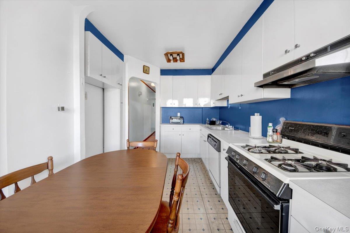 #14 photo, 1858 Wallace Avenue, ブロンクス区 Bronx , NY 10462