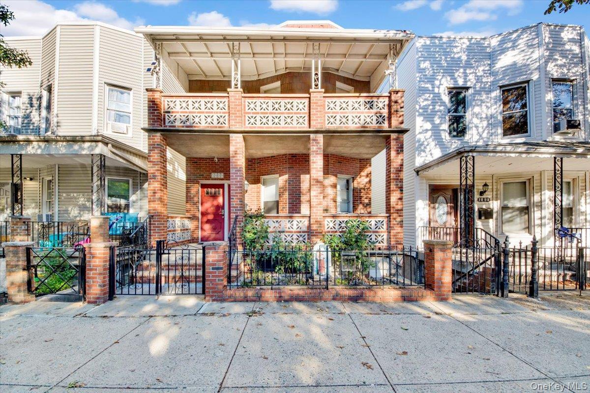 #2 photo, 1858 Wallace Avenue, ブロンクス区 Bronx , NY 10462