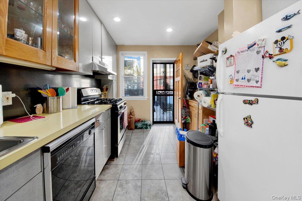 #4 photo, 1858 Wallace Avenue, ブロンクス区 Bronx , NY 10462