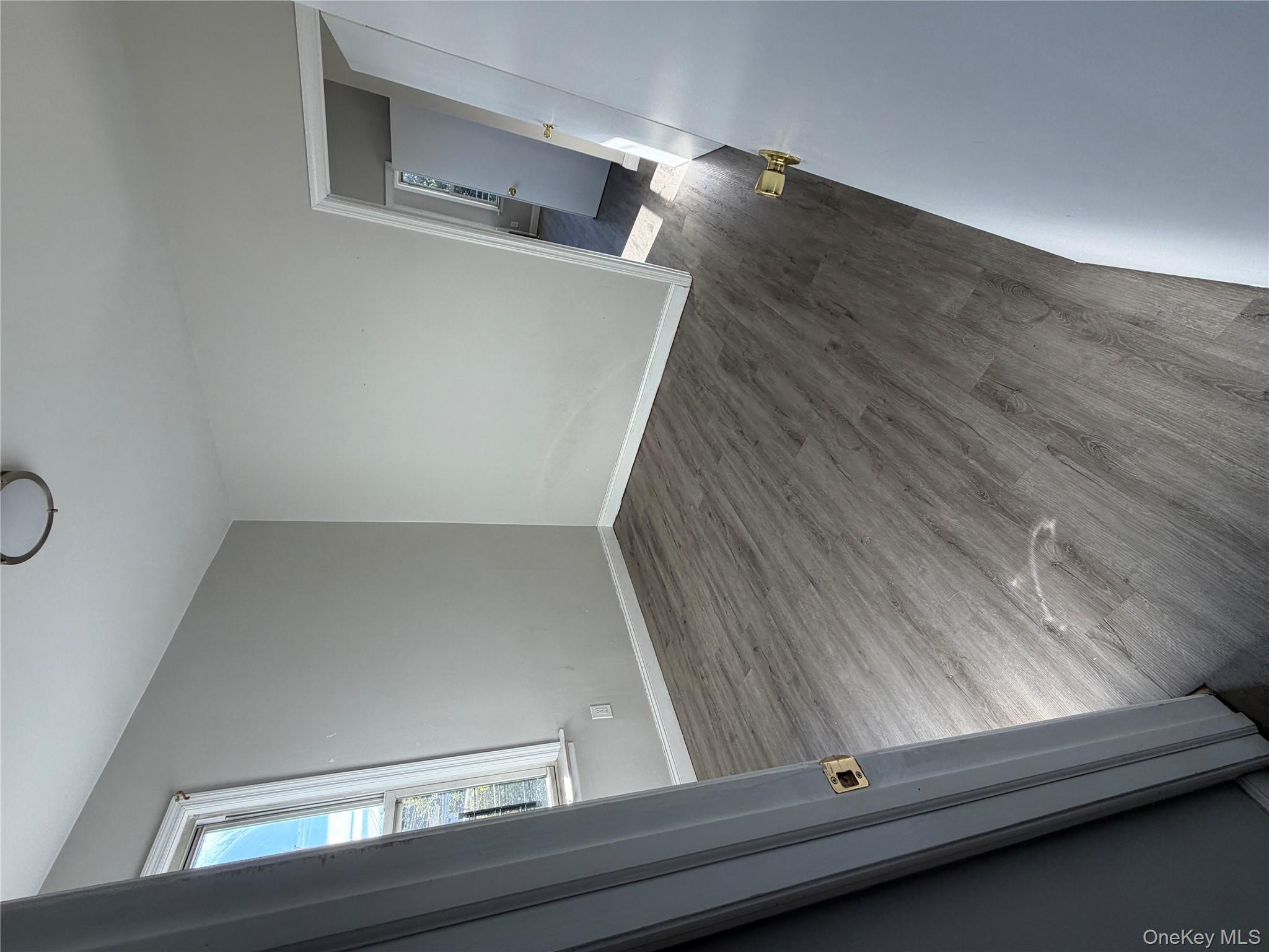 #2 photo, 31 Spruce Street, Yonkers , NY 10701