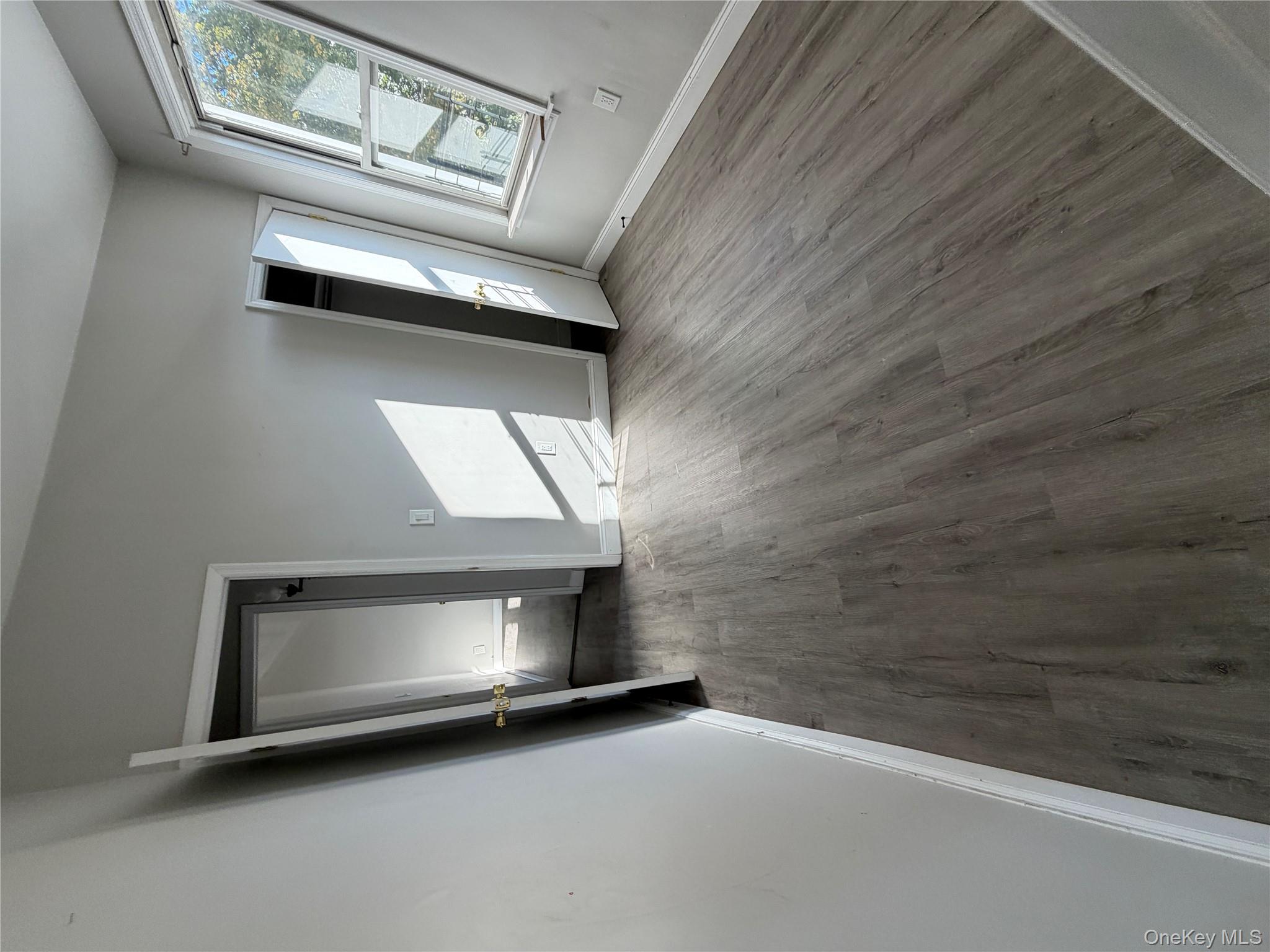 #5 photo, 31 Spruce Street, Yonkers , NY 10701