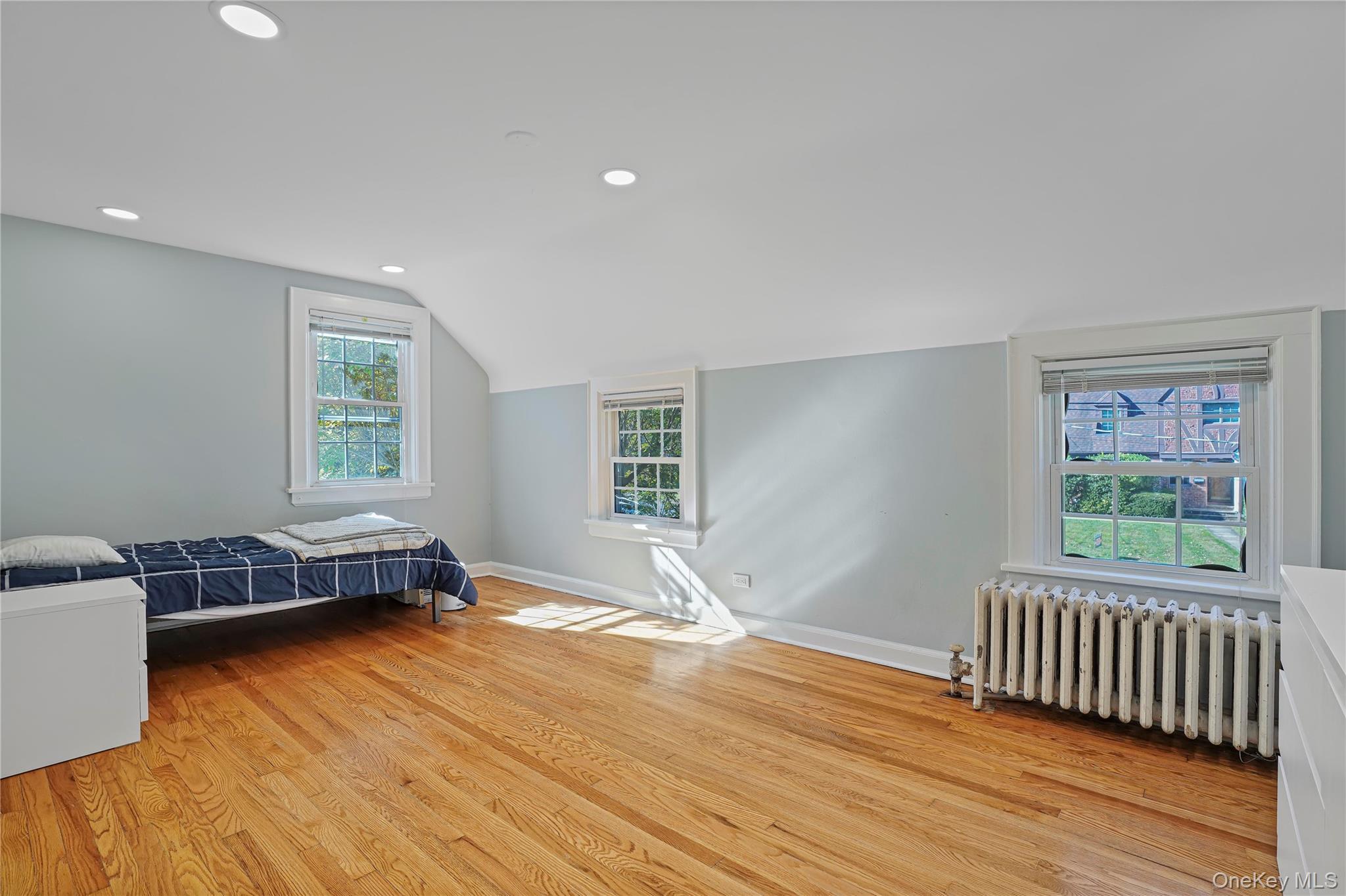 #16 photo, 8 Craven Lane, White Plains , NY 10605