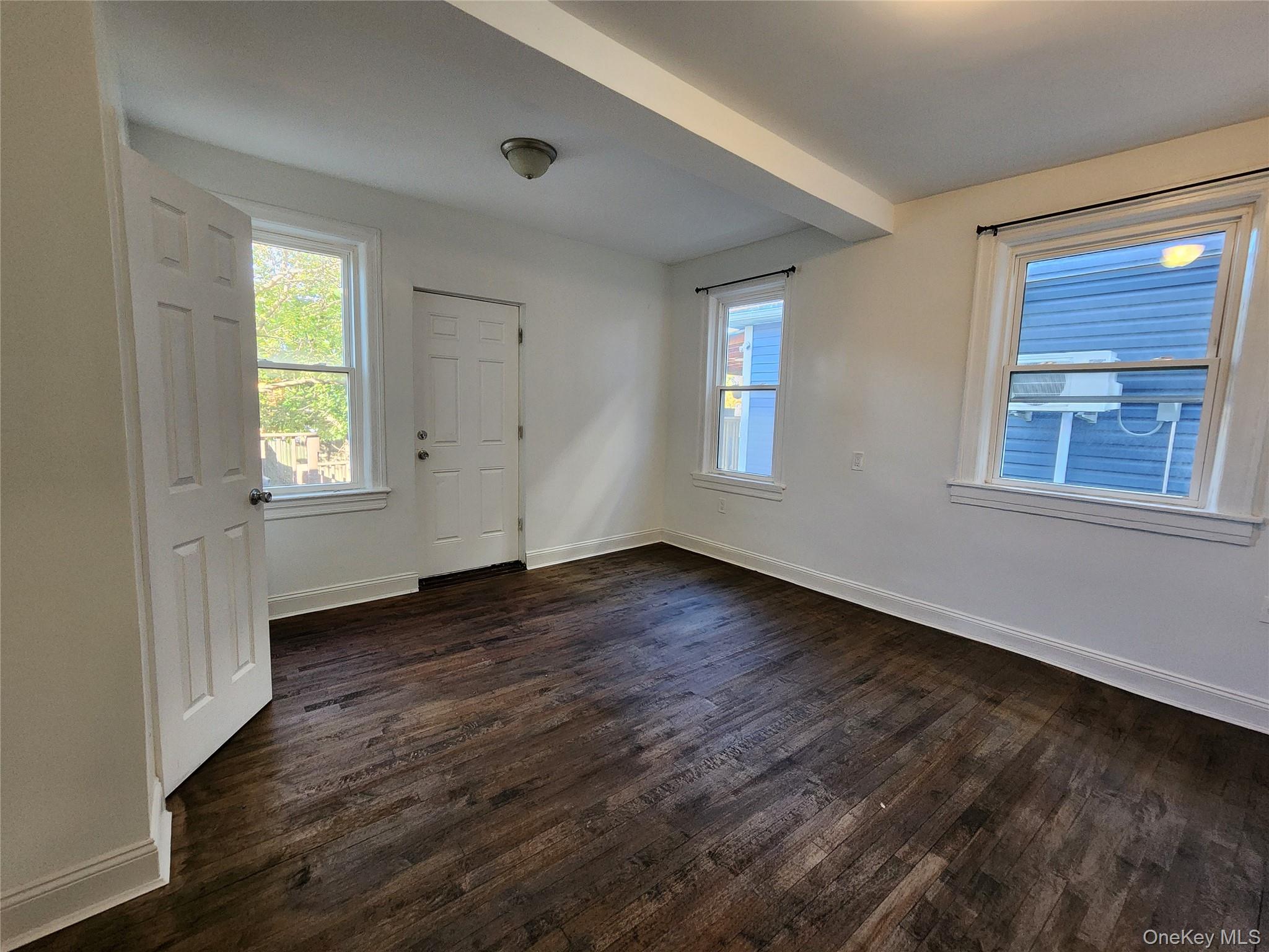 #12 photo, 451 Revere Avenue, ブロンクス区 Bronx , NY 10465