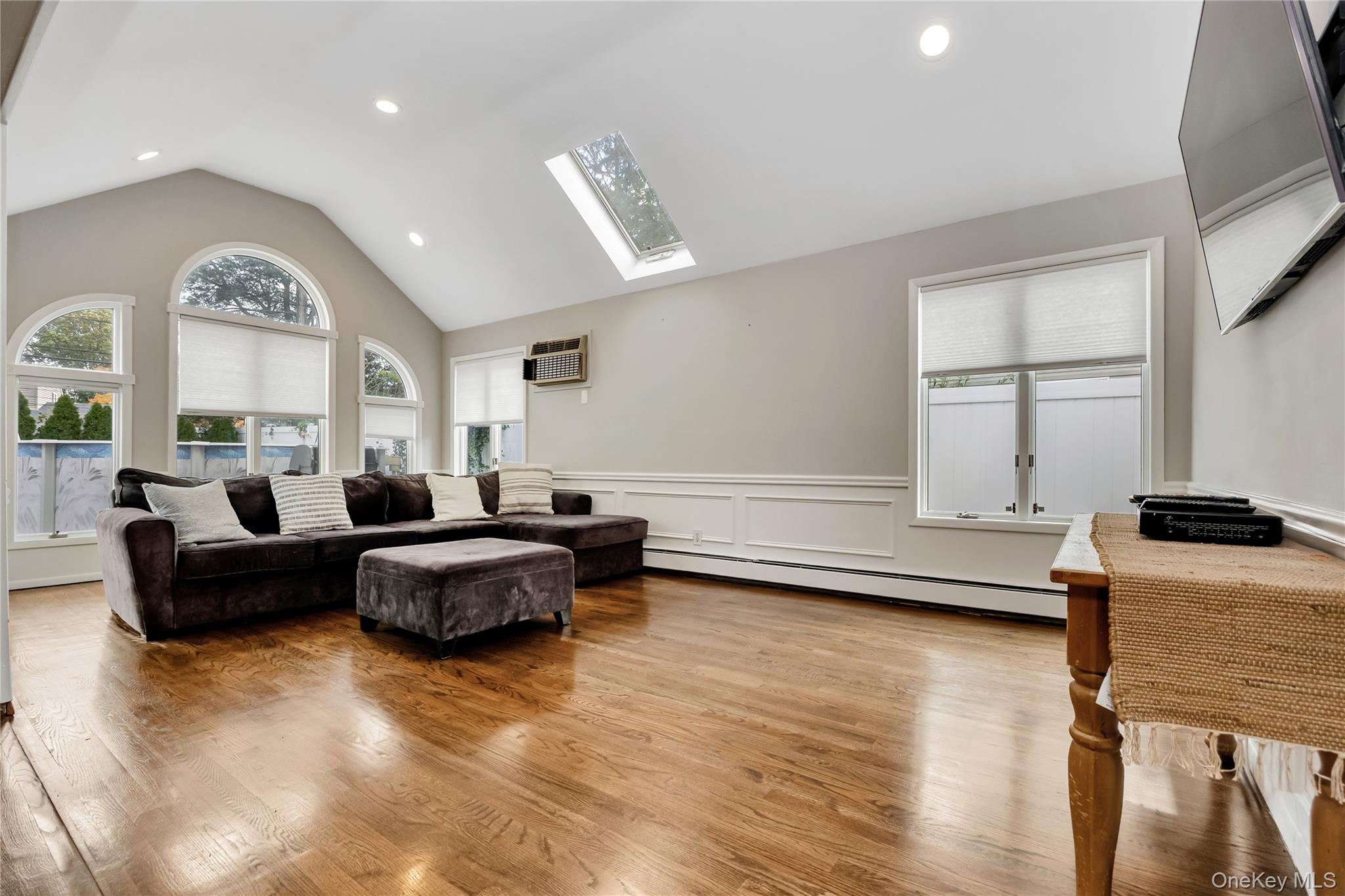 #10 photo, 37 Angle Lane, ナッソー郡 Hicksville , NY 11801