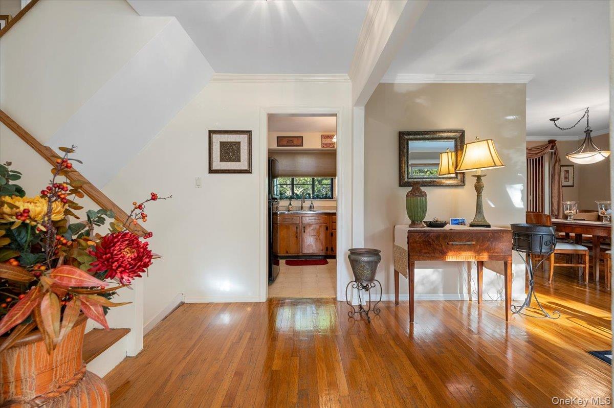 #2 photo, 86 Caffrey Avenue, Bethpage , NY 11714