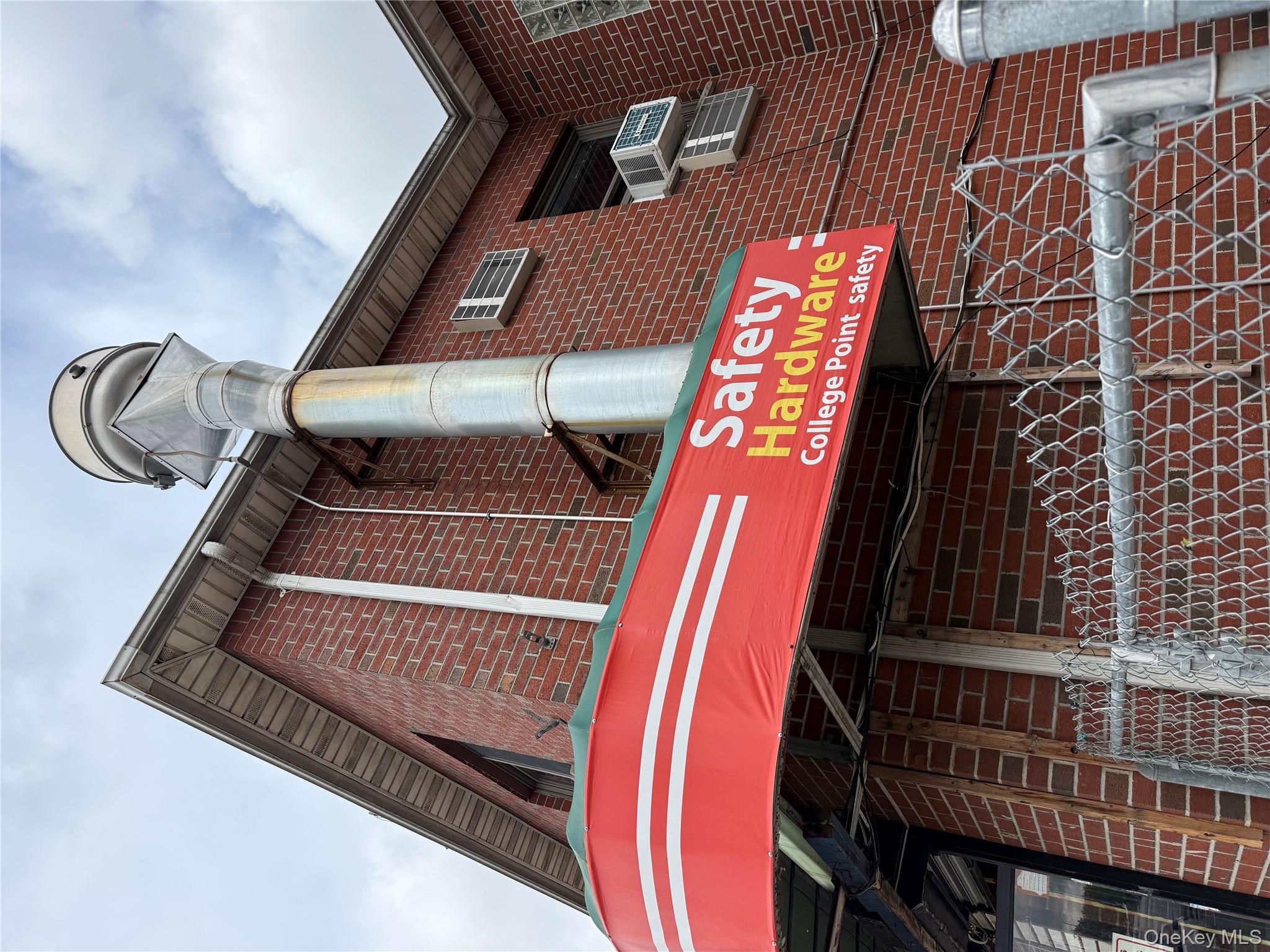 #5 photo, 5819 College Point Boulevard, クイーンズ区 Flushing , NY 11355