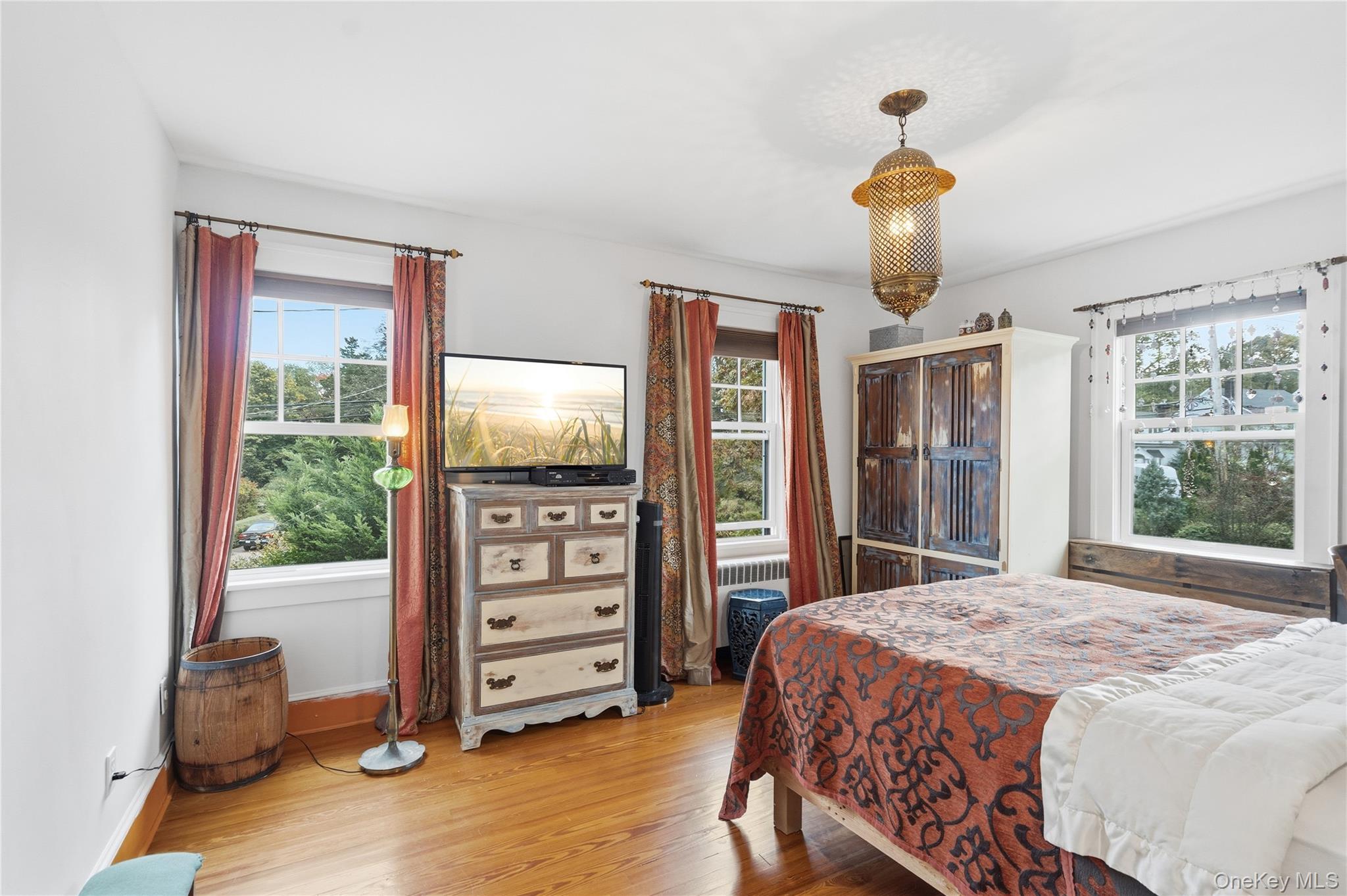 #15 photo, 107 Soundview Road, Huntington , NY 11743