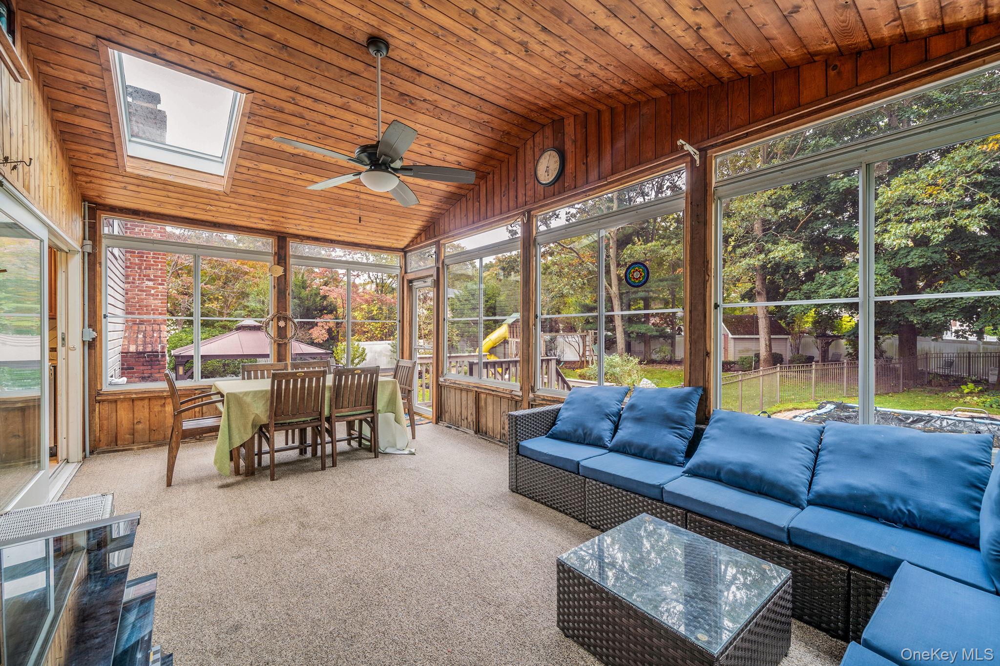 #14 photo, 4 Court Street, サフォーク郡 Selden , NY 11784