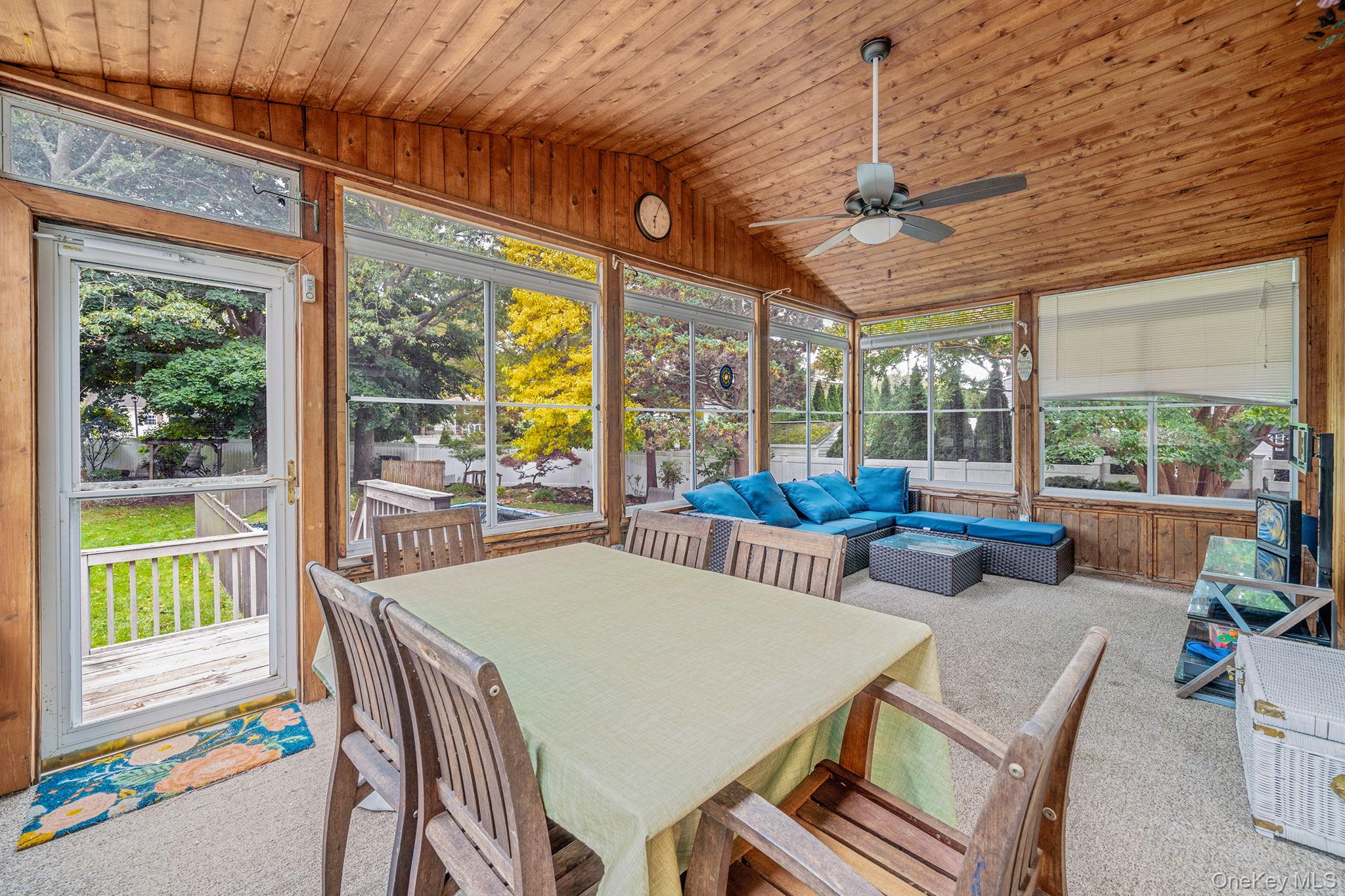 #15 photo, 4 Court Street, サフォーク郡 Selden , NY 11784