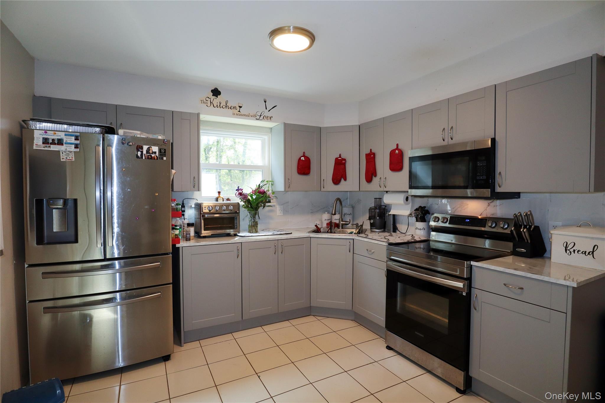 #7 photo, 143 Jefferson Avenue, サフォーク郡 Wyandanch , NY 11798