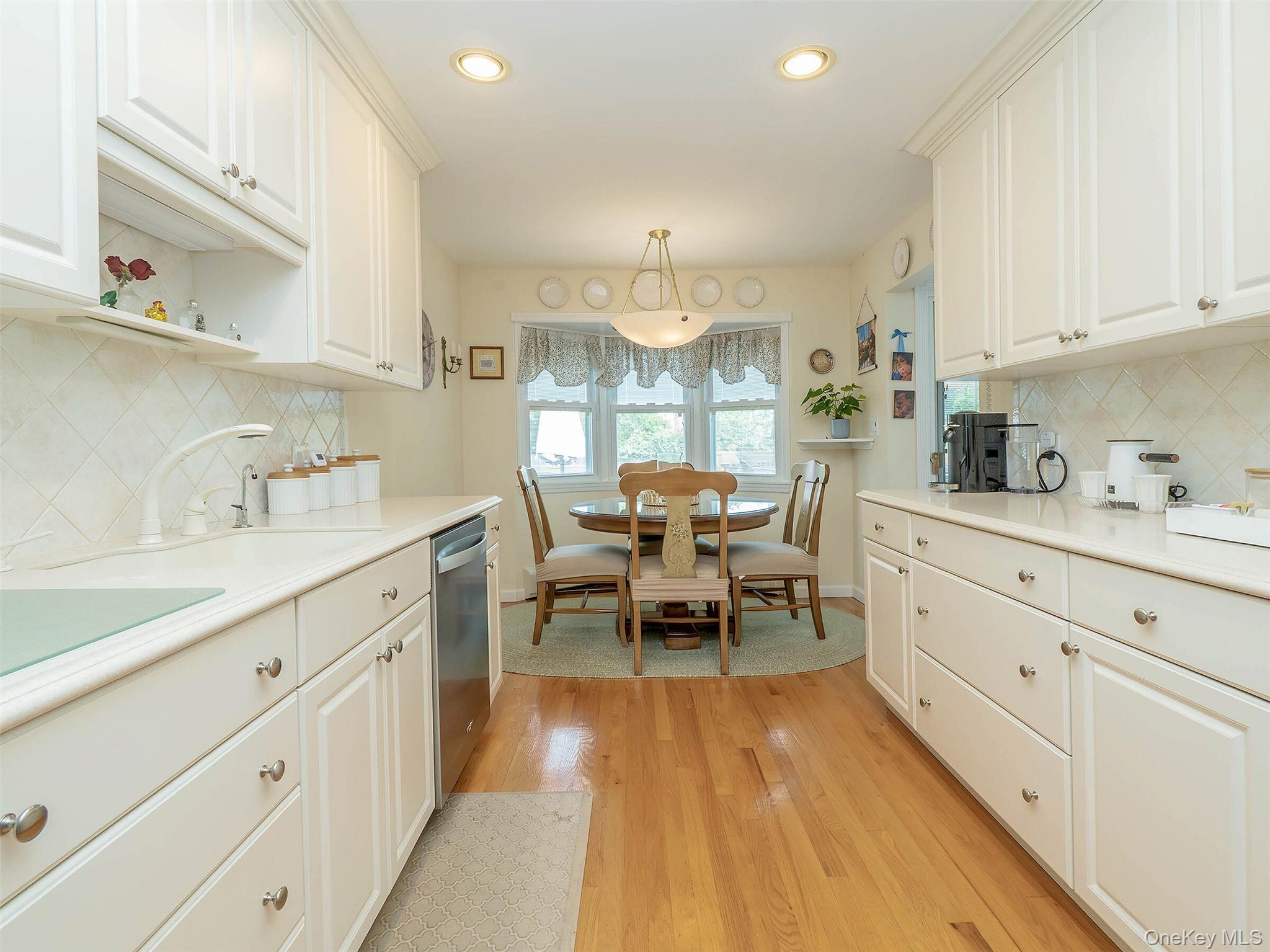 #16 photo, 14 Harbor Lane, ナッソー郡 Glen Head , NY 11545