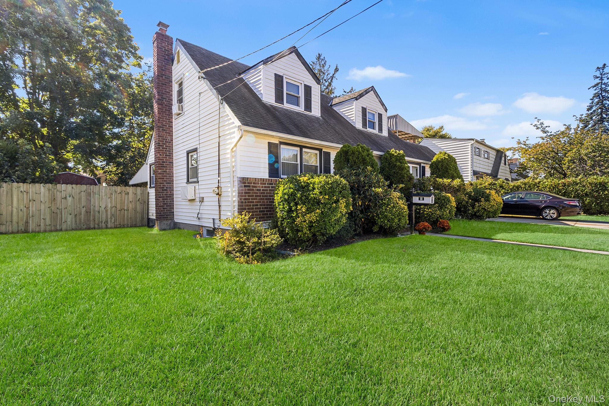 #2 photo, 500 Willow Street, ナッソー郡 South Hempstead , NY 11550