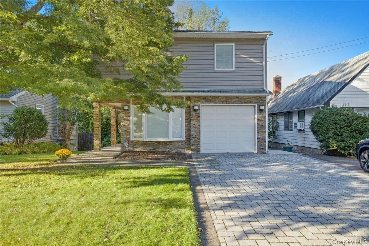 #1 photo, 54 Fairfield Avenue, Port Washington , NY 11050