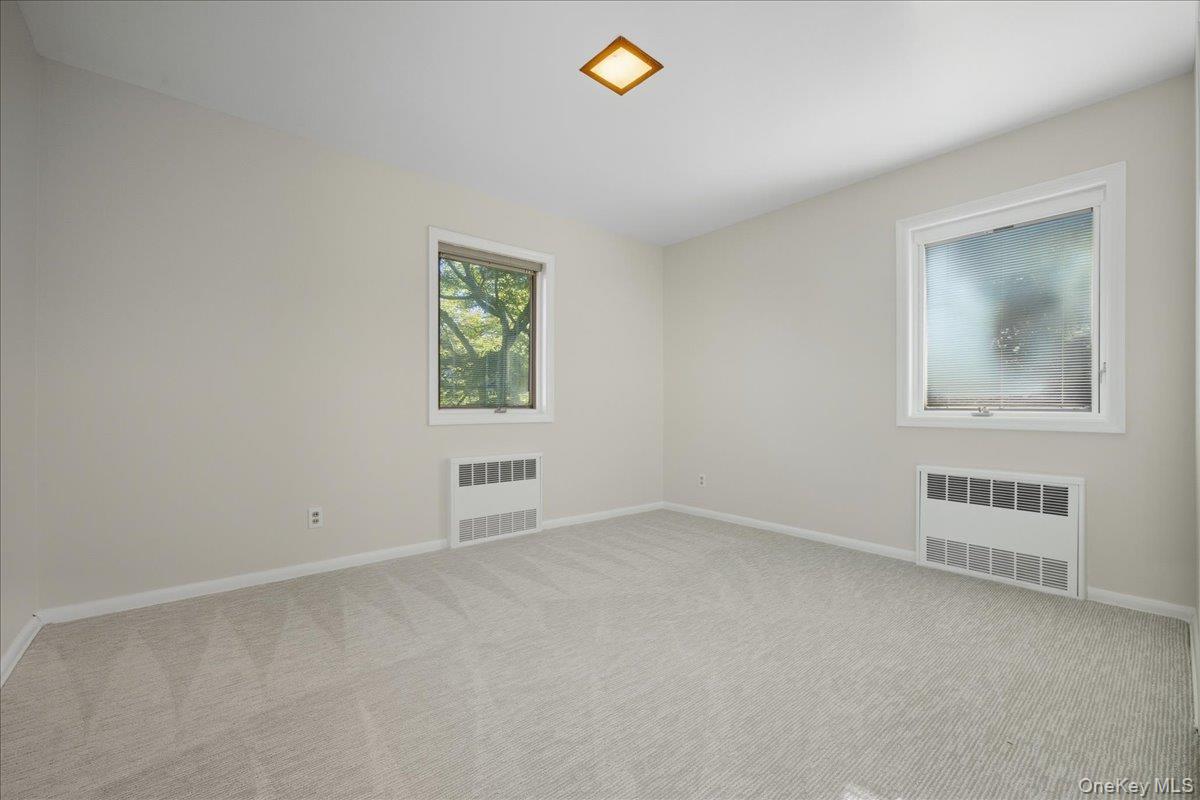 #19 photo, 54 Fairfield Avenue, Port Washington , NY 11050