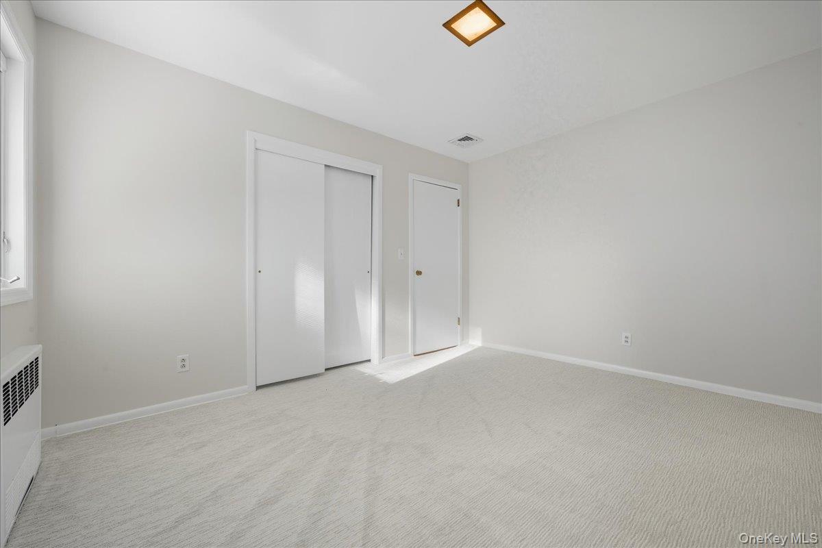 #20 photo, 54 Fairfield Avenue, Port Washington , NY 11050