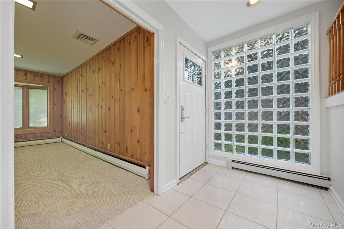 #4 photo, 54 Fairfield Avenue, Port Washington , NY 11050