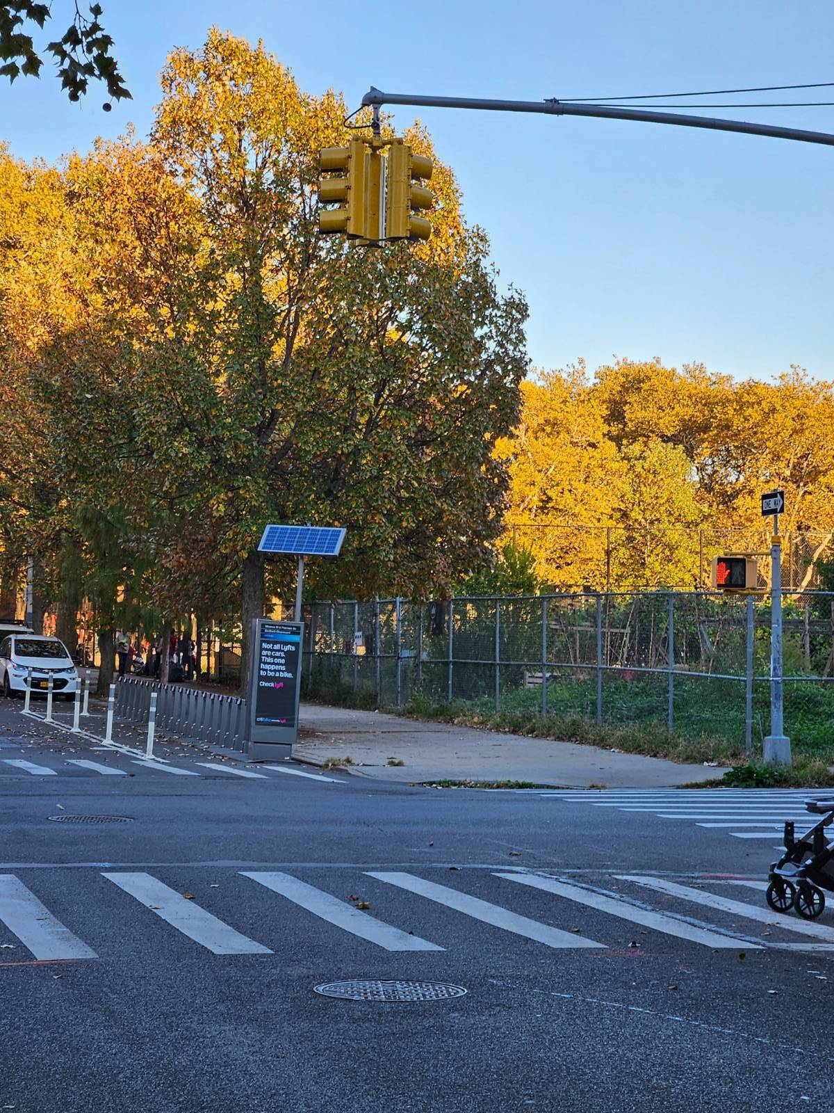 #17 photo, 733 Monroe, Apt # 1, ブルックリン区 Bedford-Stuyvesant , NY 11221