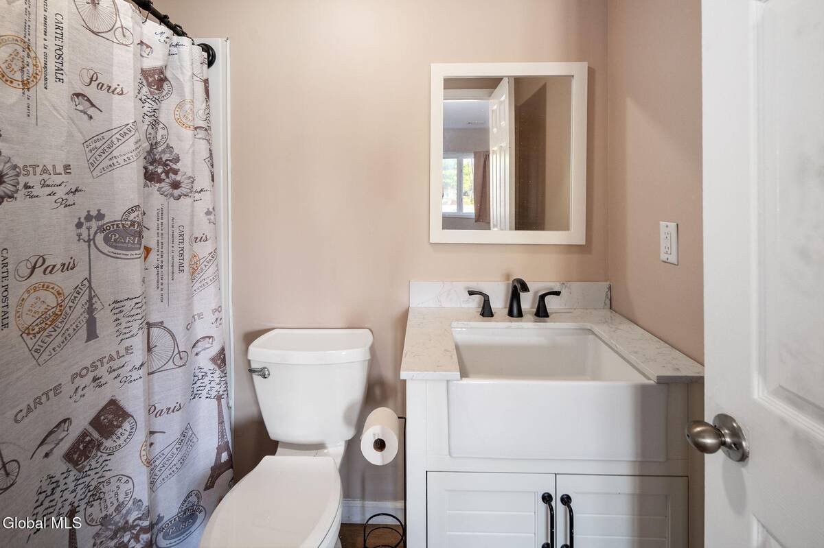 #34 photo, 337 N Ballston Road, Glenville , NY 12302