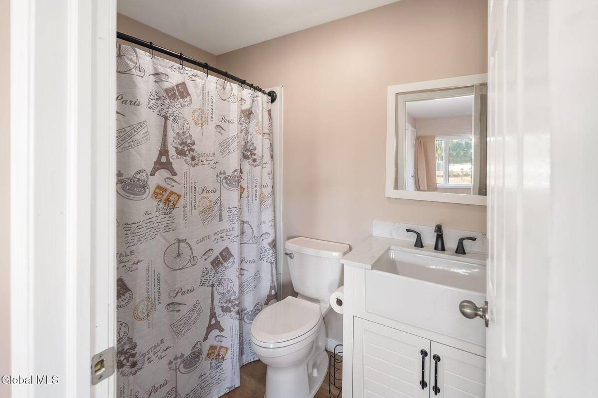 #35 photo, 337 N Ballston Road, Glenville , NY 12302