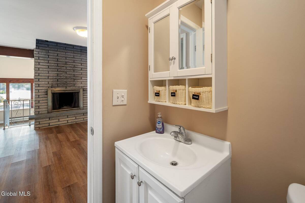 #39 photo, 337 N Ballston Road, 纽约州 Glenville , NY 12302