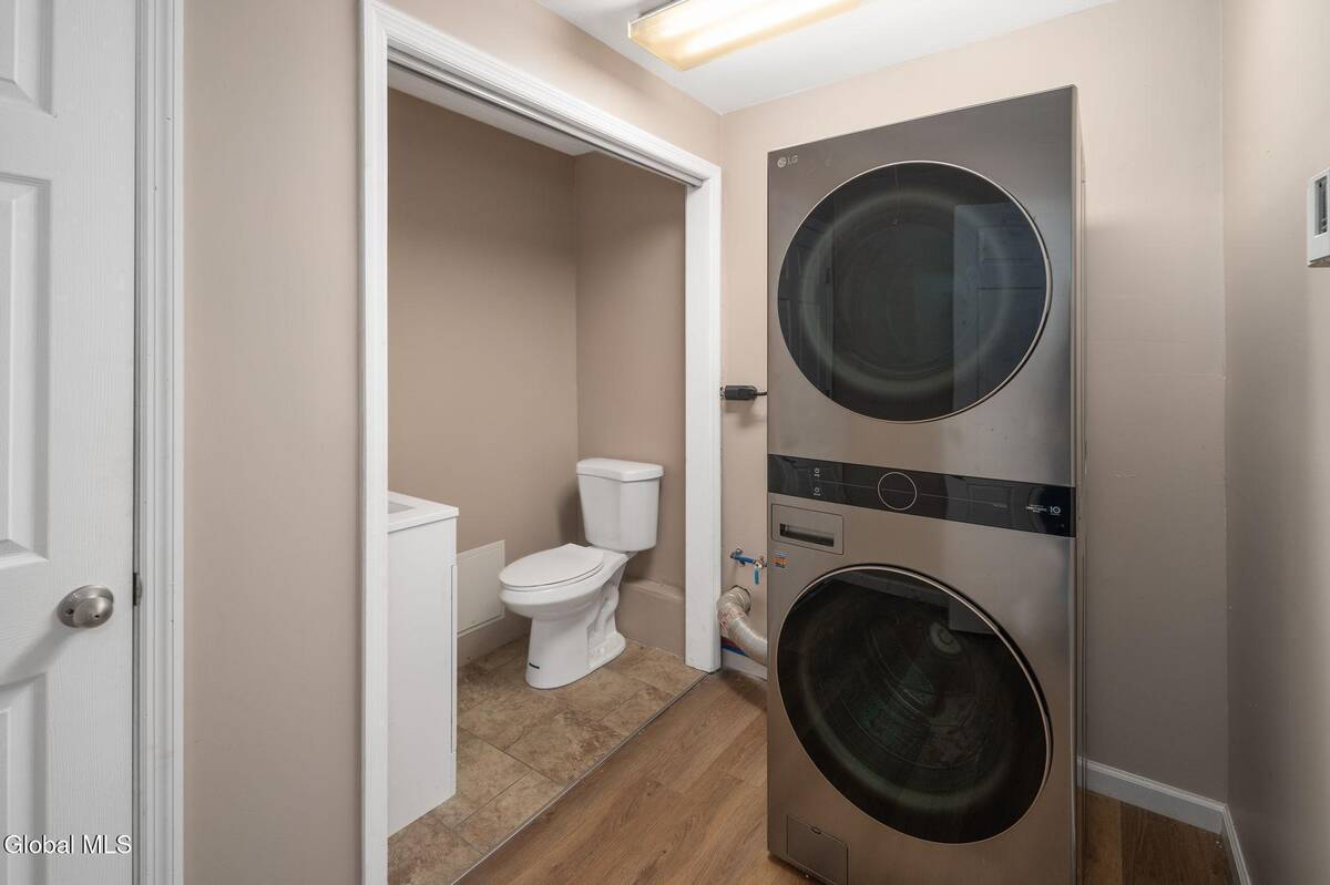 #42 photo, 337 N Ballston Road, 纽约州 Glenville , NY 12302