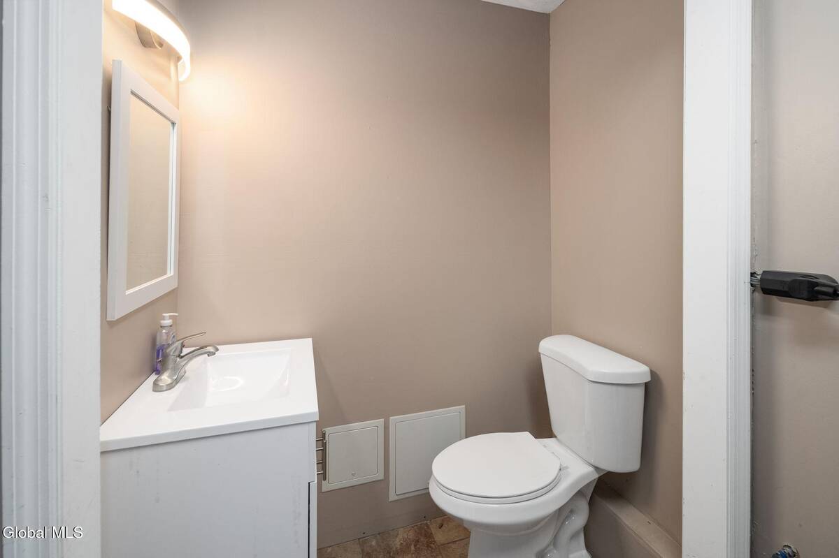 #43 photo, 337 N Ballston Road, 纽约州 Glenville , NY 12302