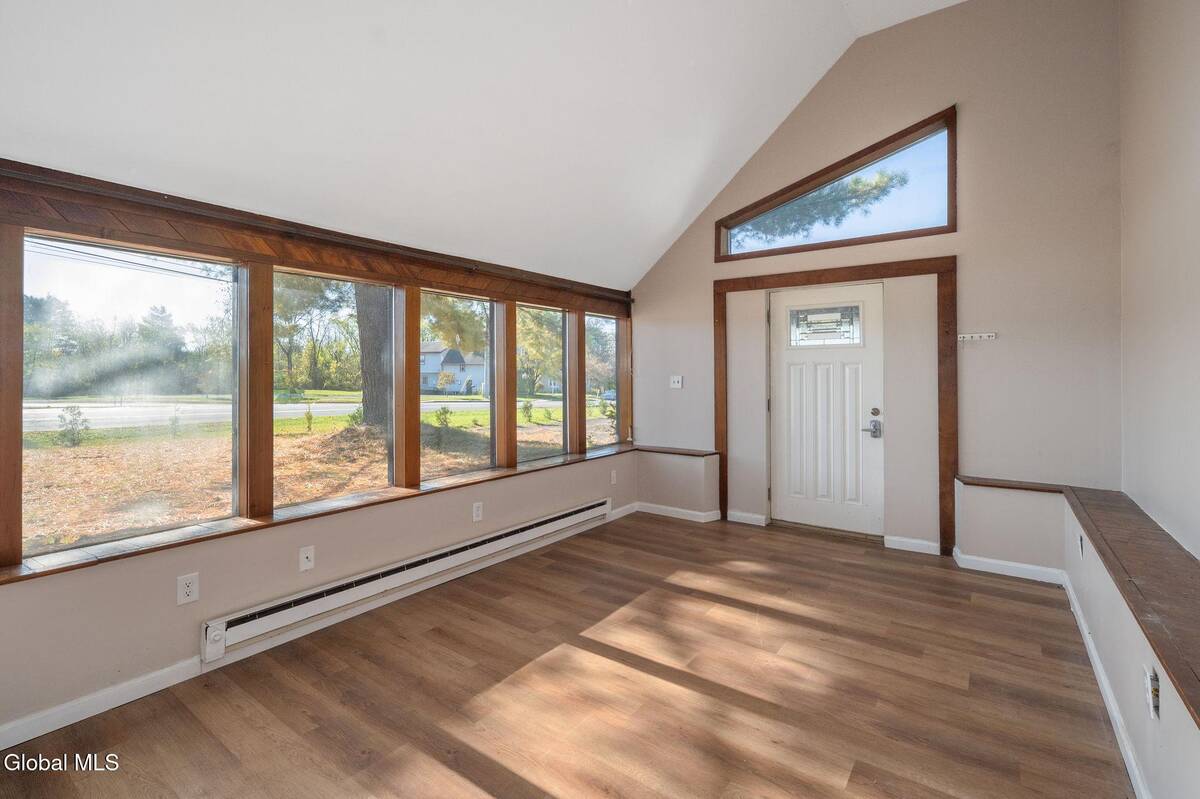 #9 photo, 337 N Ballston Road, 纽约州 Glenville , NY 12302