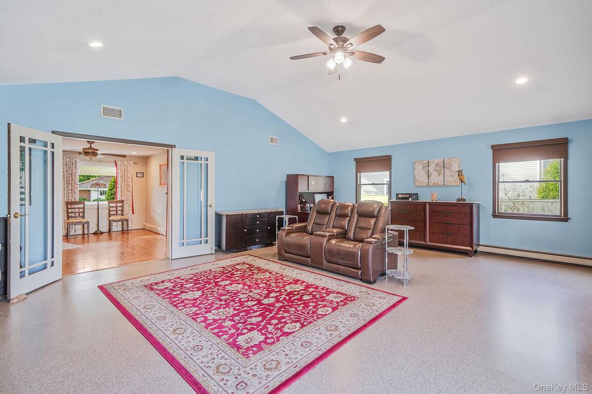 #17 photo, 430 14th Street, サフォーク郡 West Babylon , NY 11704