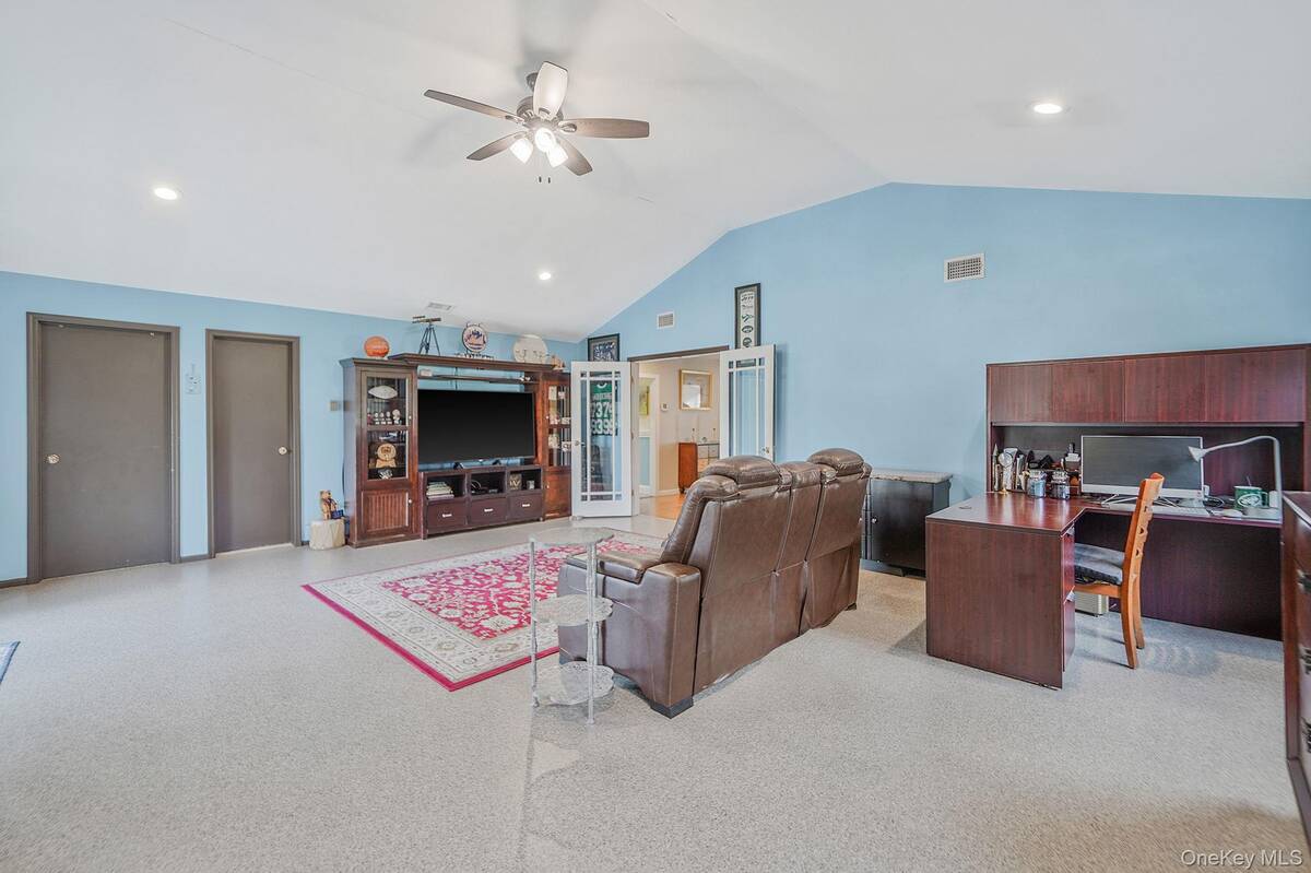 #18 photo, 430 14th Street, サフォーク郡 West Babylon , NY 11704