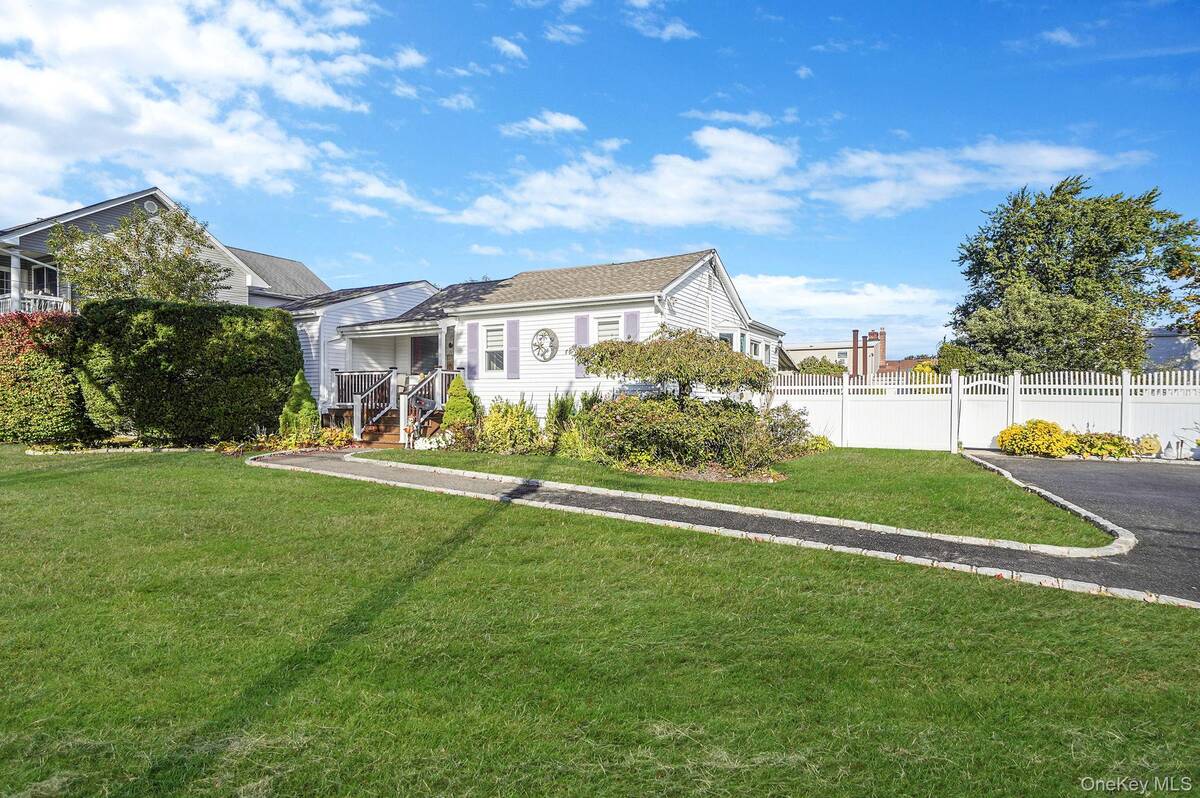 #2 photo, 430 14th Street, サフォーク郡 West Babylon , NY 11704