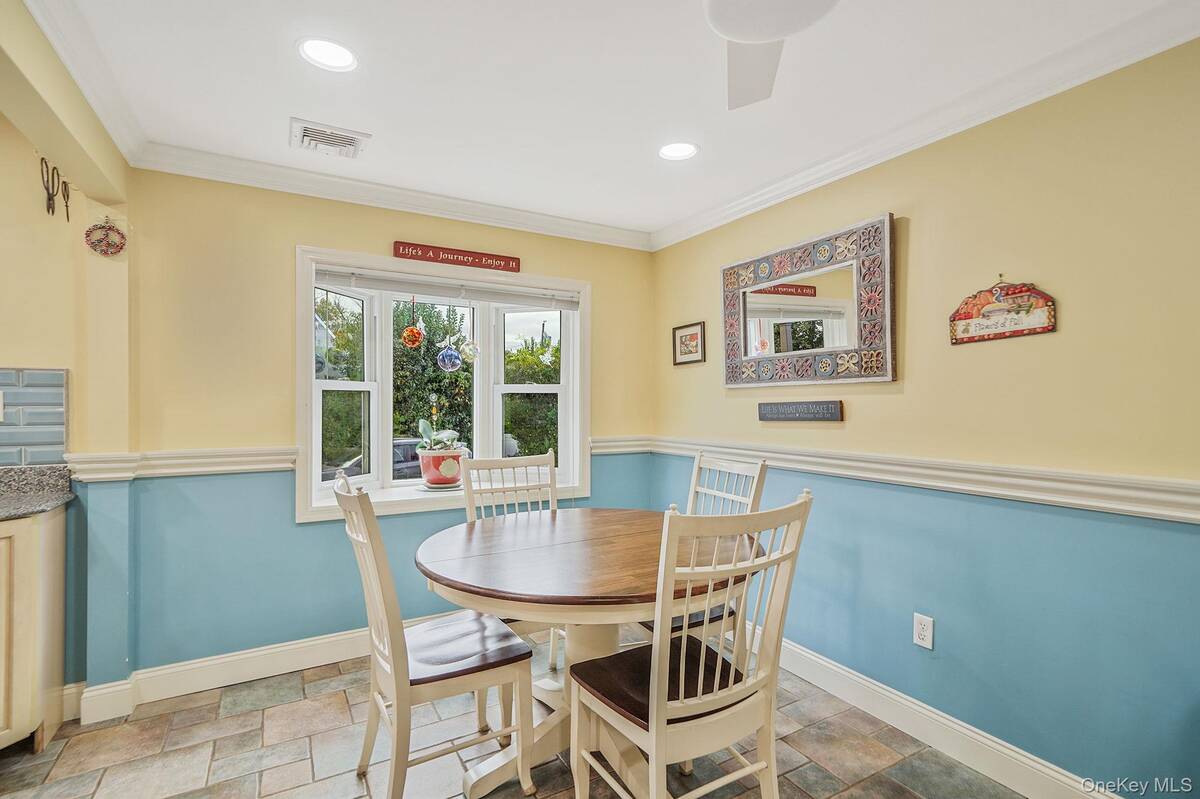 #21 photo, 430 14th Street, サフォーク郡 West Babylon , NY 11704