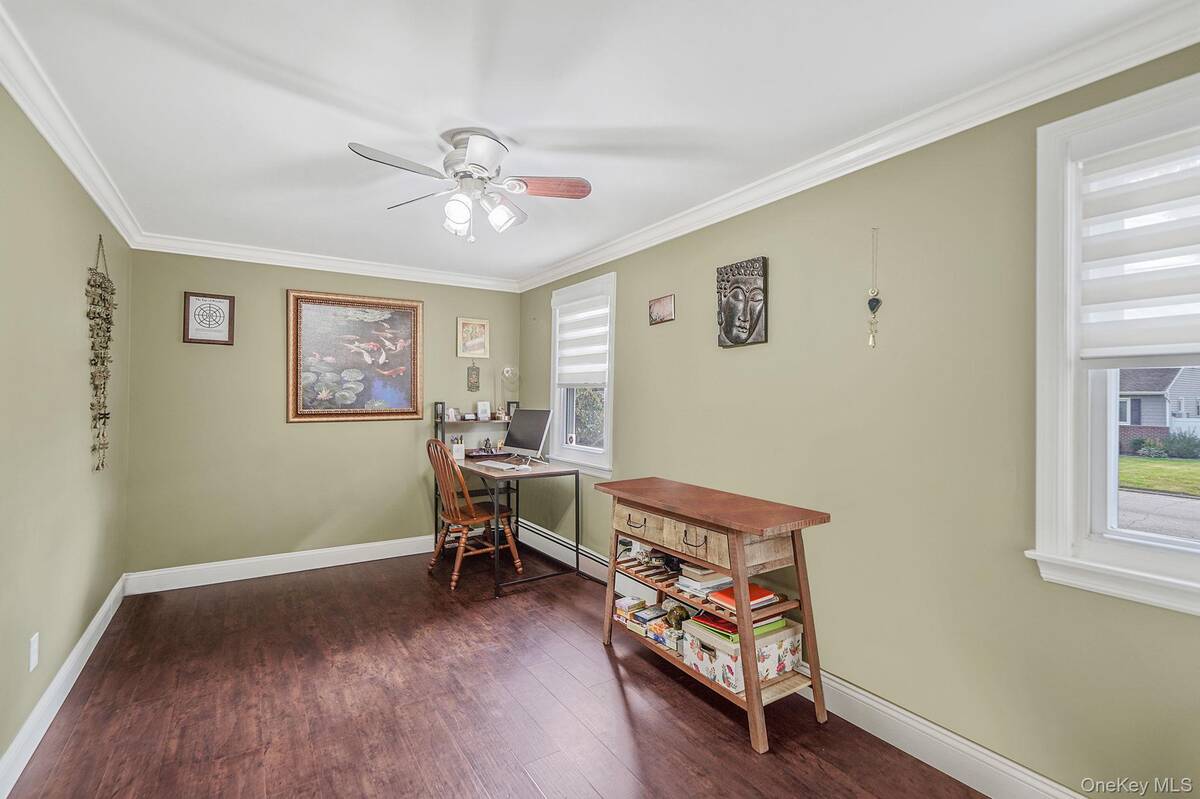 #25 photo, 430 14th Street, サフォーク郡 West Babylon , NY 11704