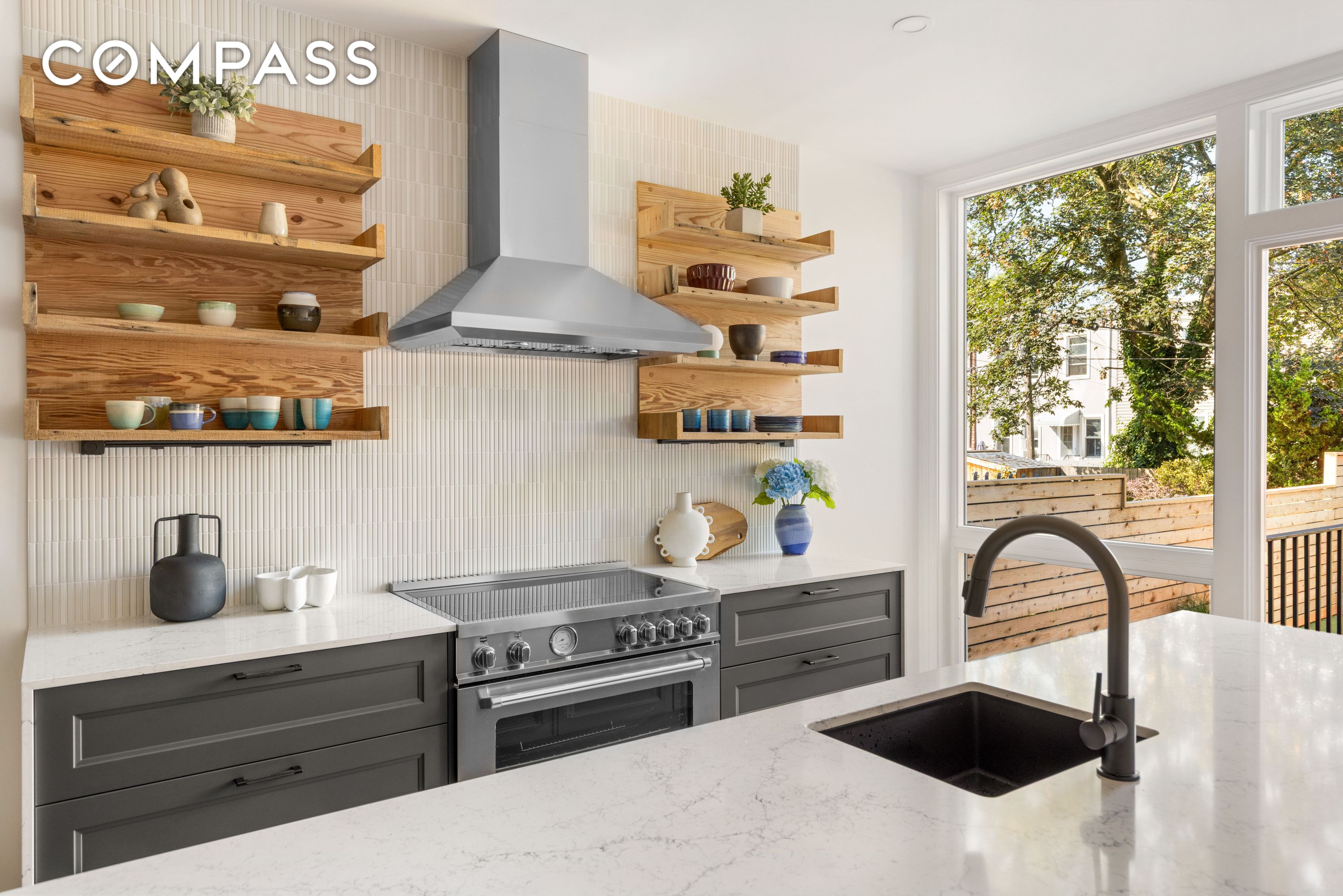 #7 photo, 102 E 4th Street, Windsor Terrace , NY 11218