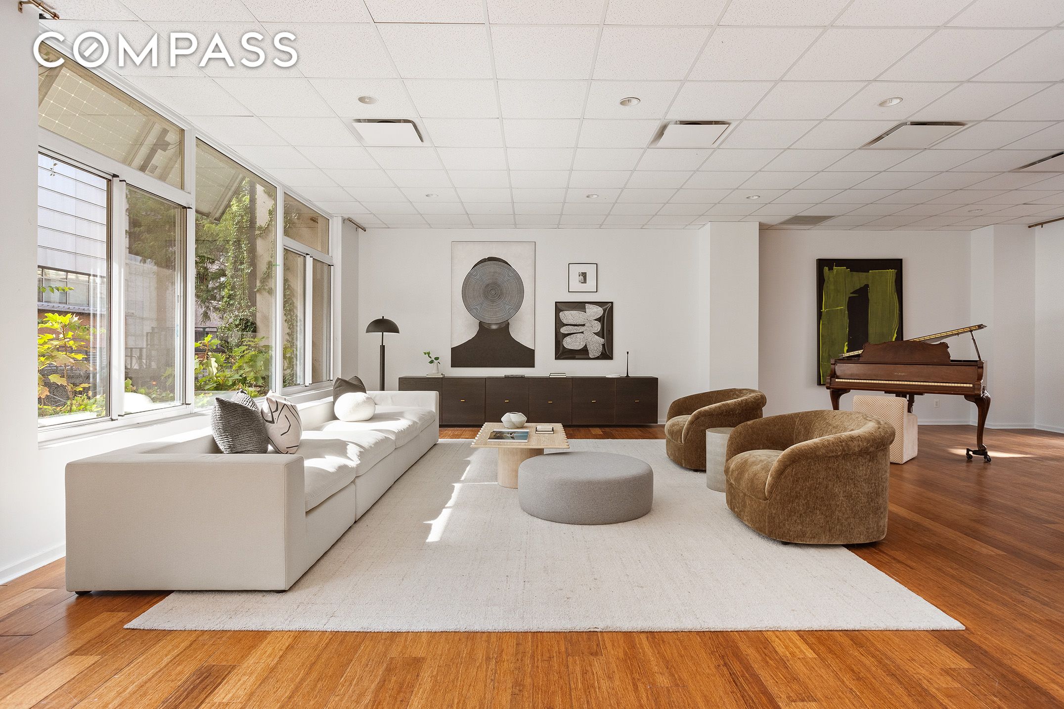 #18 photo, 345 W 54th Street, マンハッタン Hell's Kitchen , NY 10019