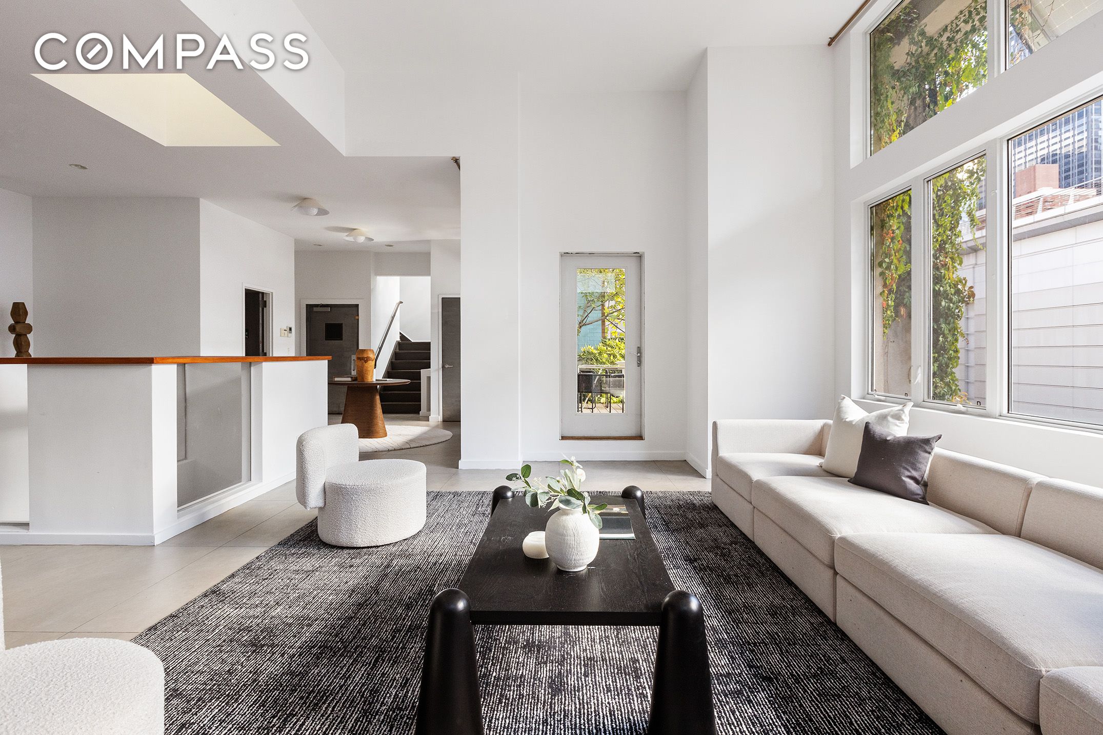 #7 photo, 345 W 54th Street, マンハッタン Hell's Kitchen , NY 10019