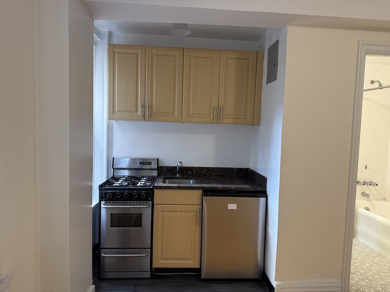 #2 photo, New York City, マンハッタン Hells Kitchen , NY 10019