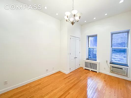 #4 photo, New York City, マンハッタン Upper East Side , NY 10128