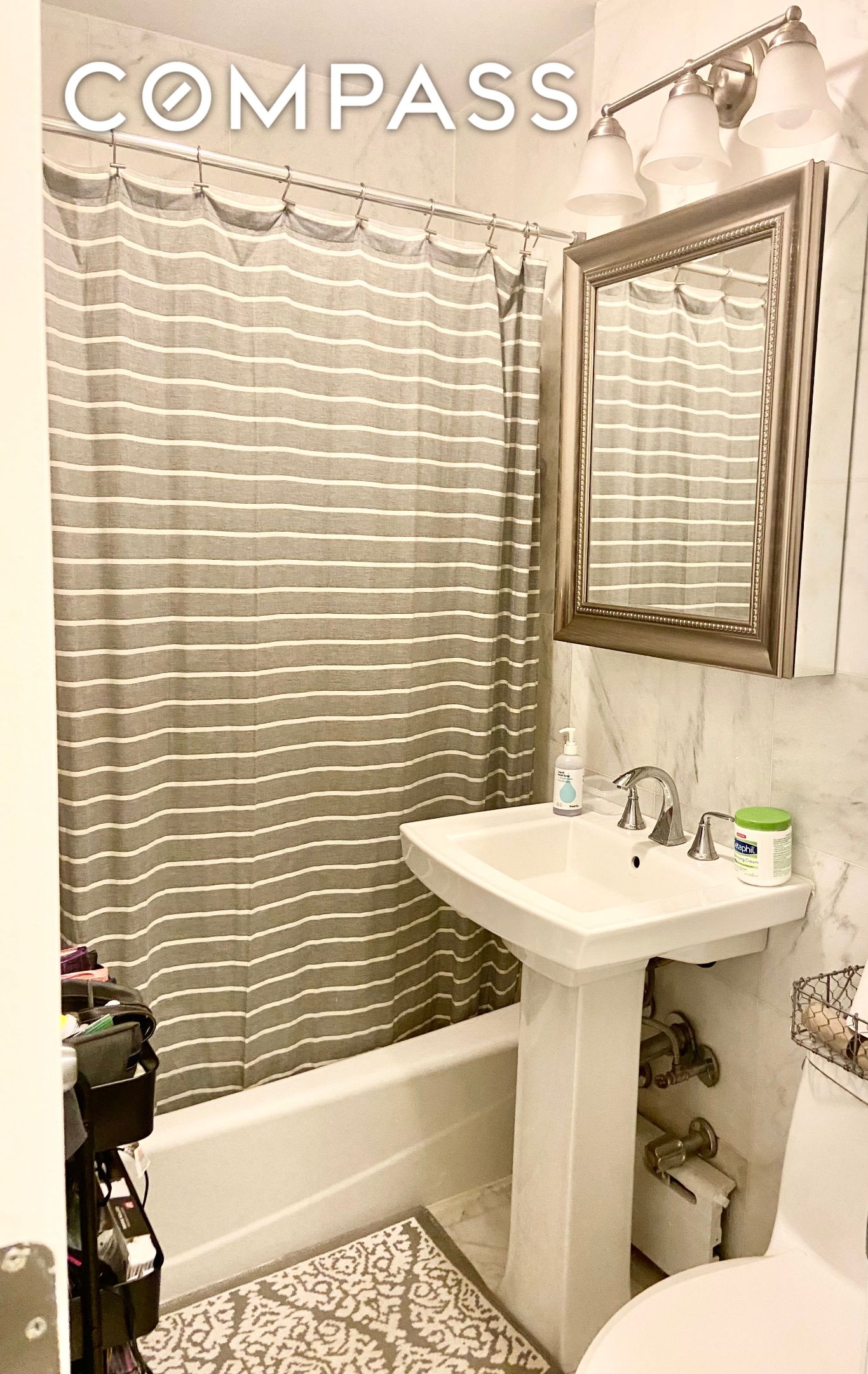 #7 photo, New York City, マンハッタン Sutton Place , NY 10022