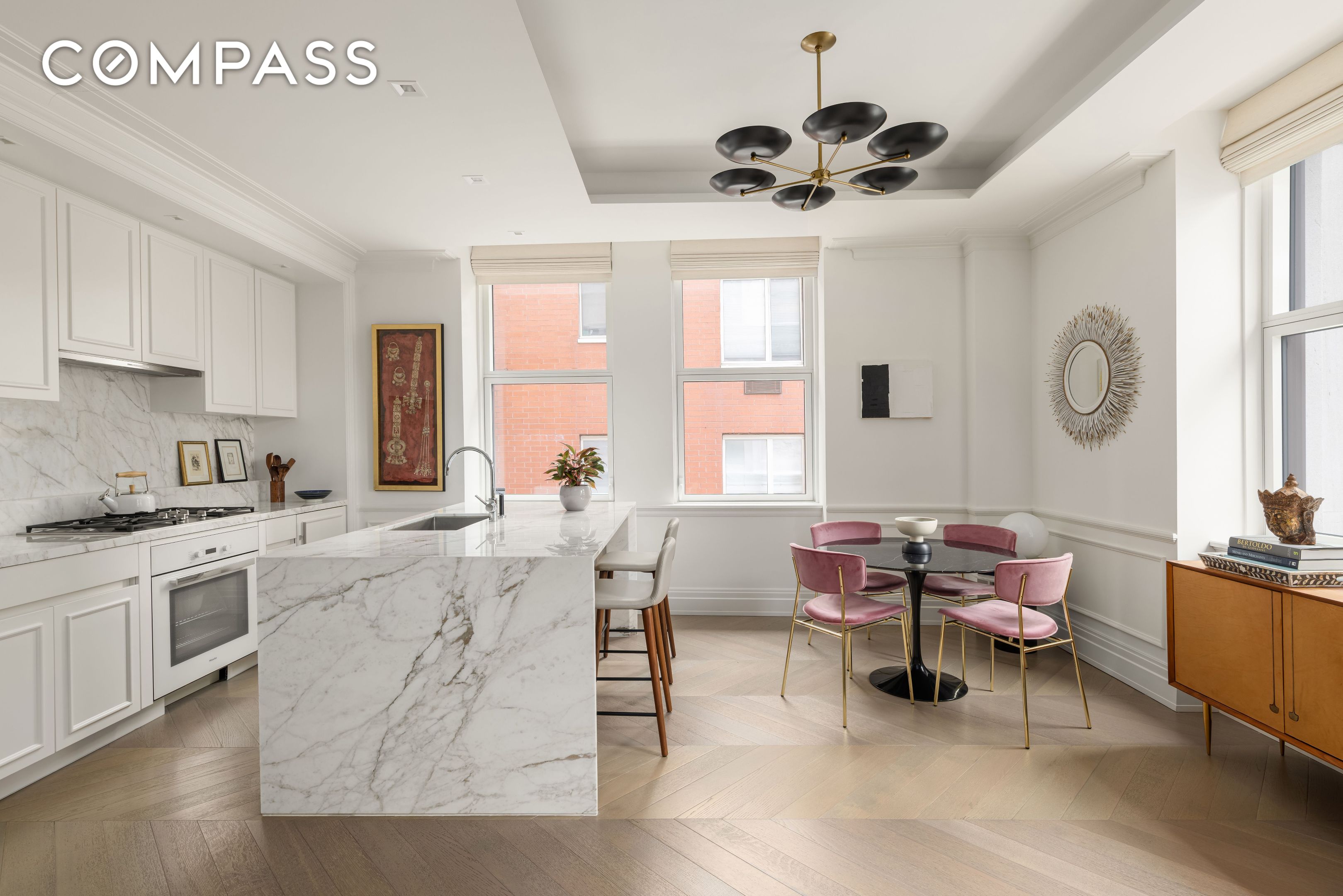 #4 photo, 108 Leonard Street, TriBeCa , NY 10013