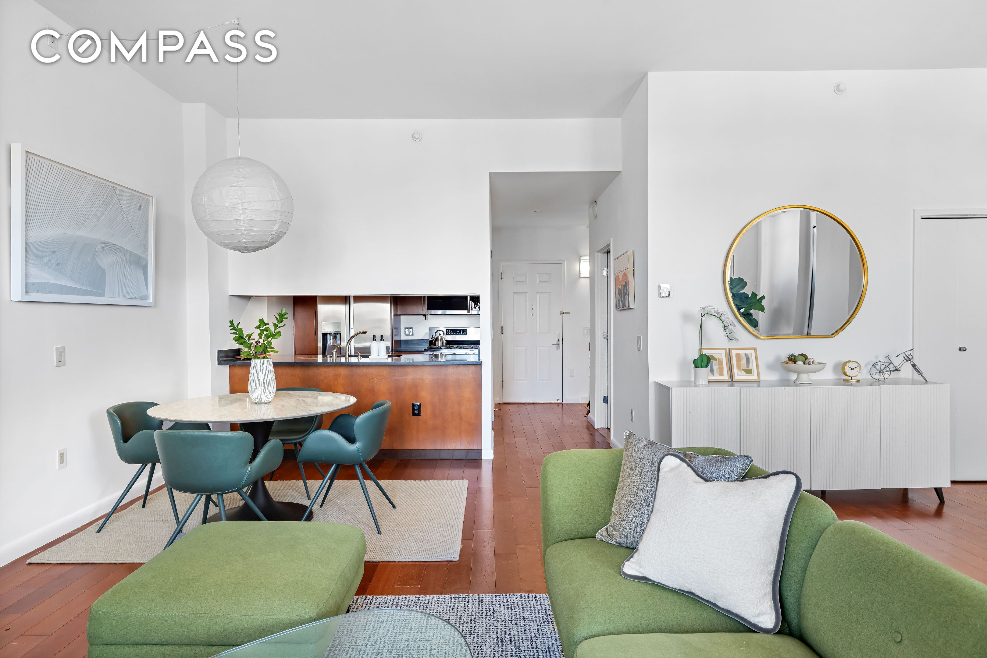 #8 photo, 380 Lenox Avenue, マンハッタン Central Harlem , NY 10027