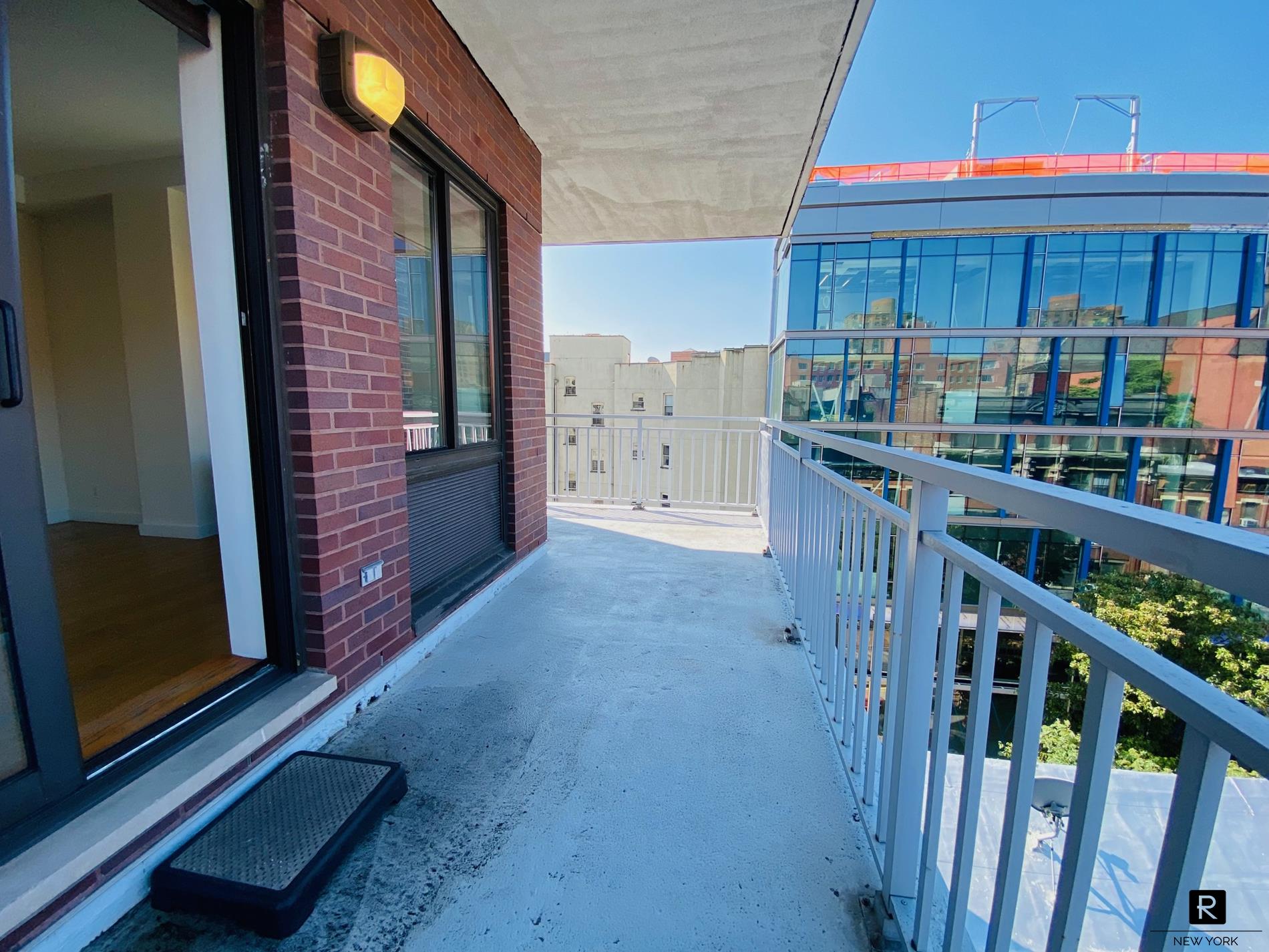 #10 photo, 353 E 104th Street, East Harlem , NY 10029