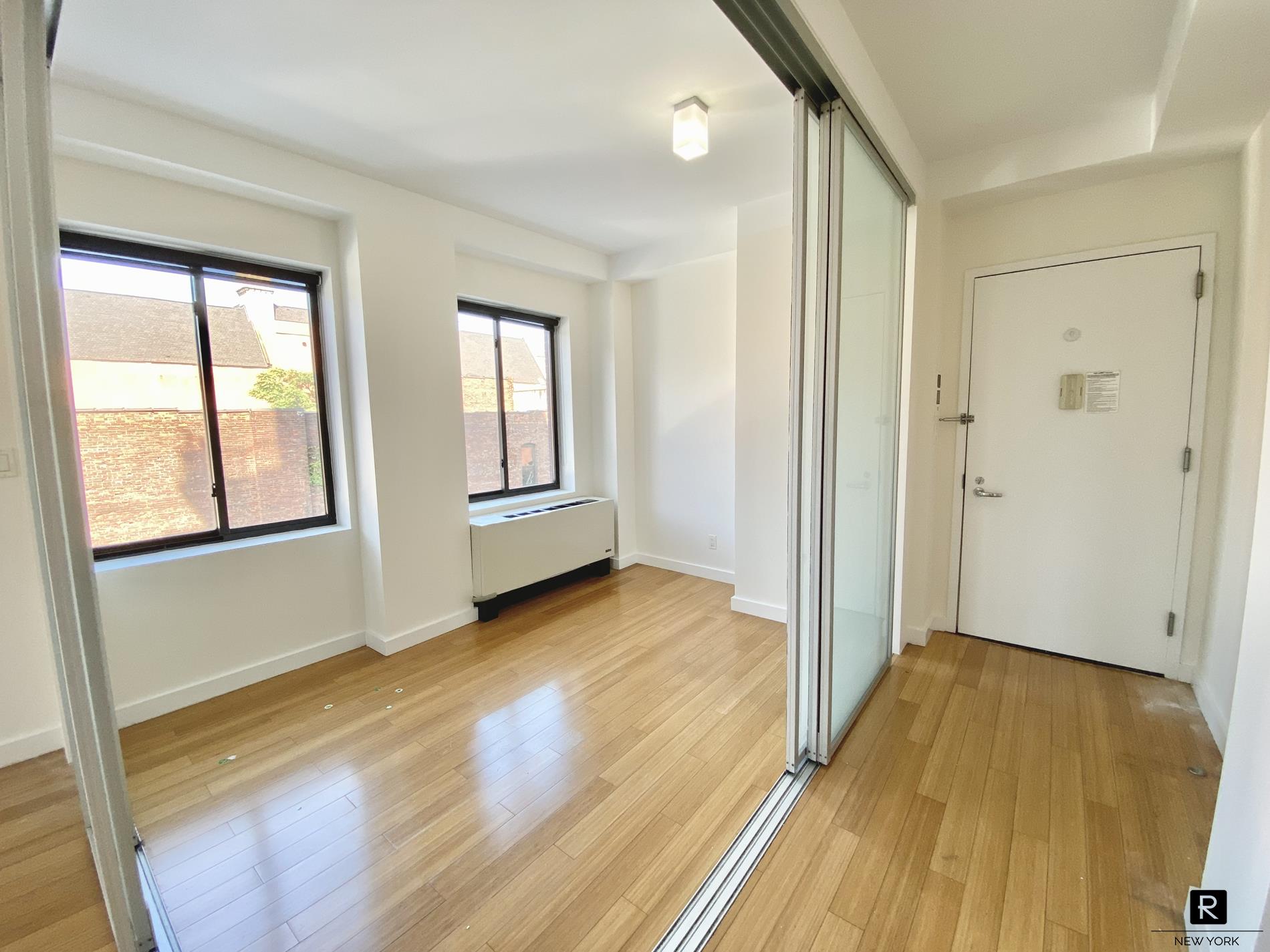 #3 photo, 353 E 104th Street, East Harlem , NY 10029